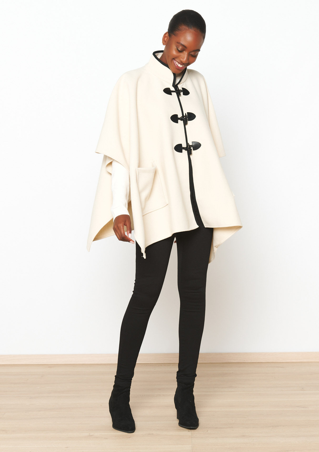 Poncho with wooden buttons, Poncho with wooden buttons - ECRU PEACH - 17101162_2564