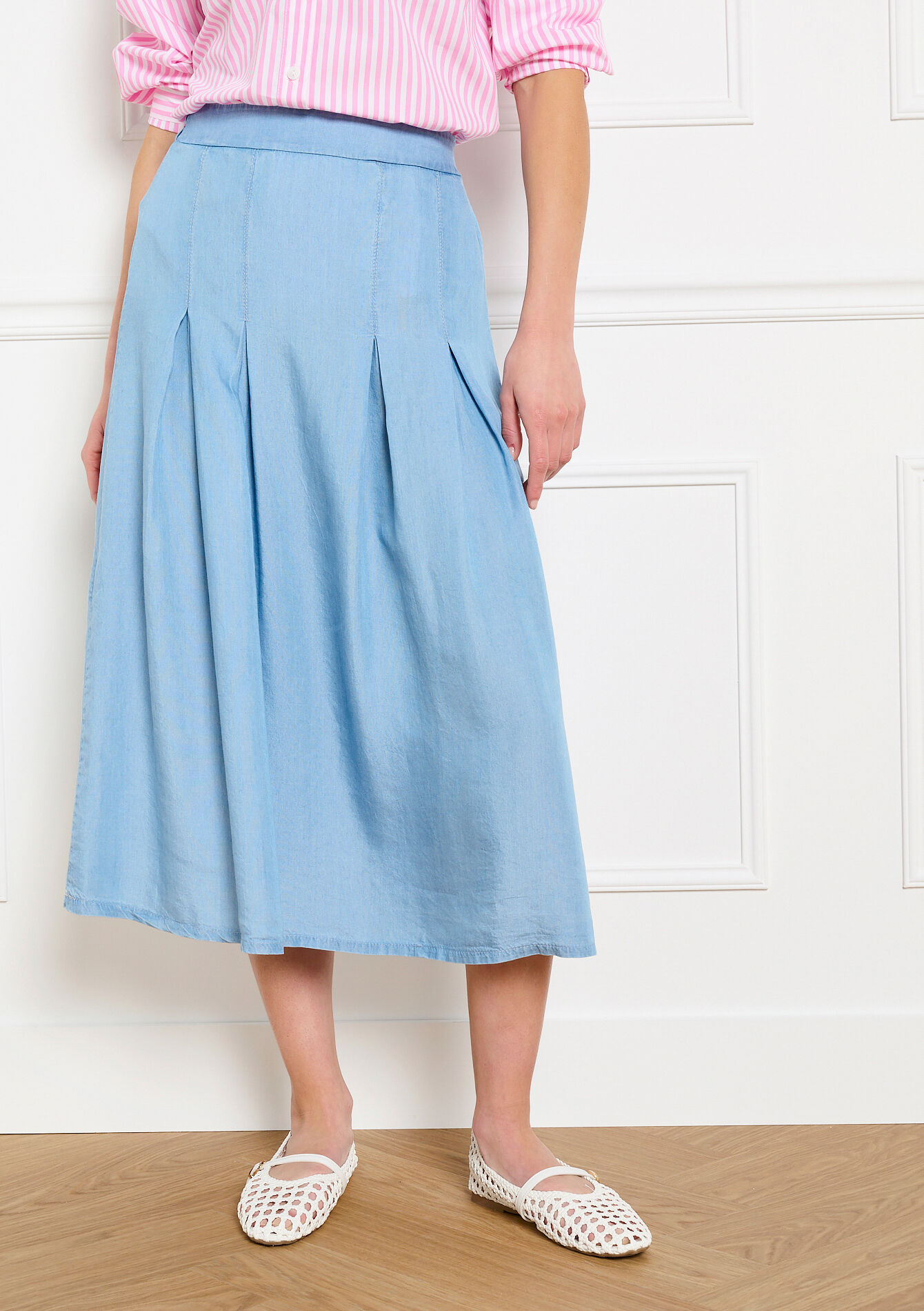 Soepele geplooide midi rok - BLUE BLEACHED - 07101524_0502