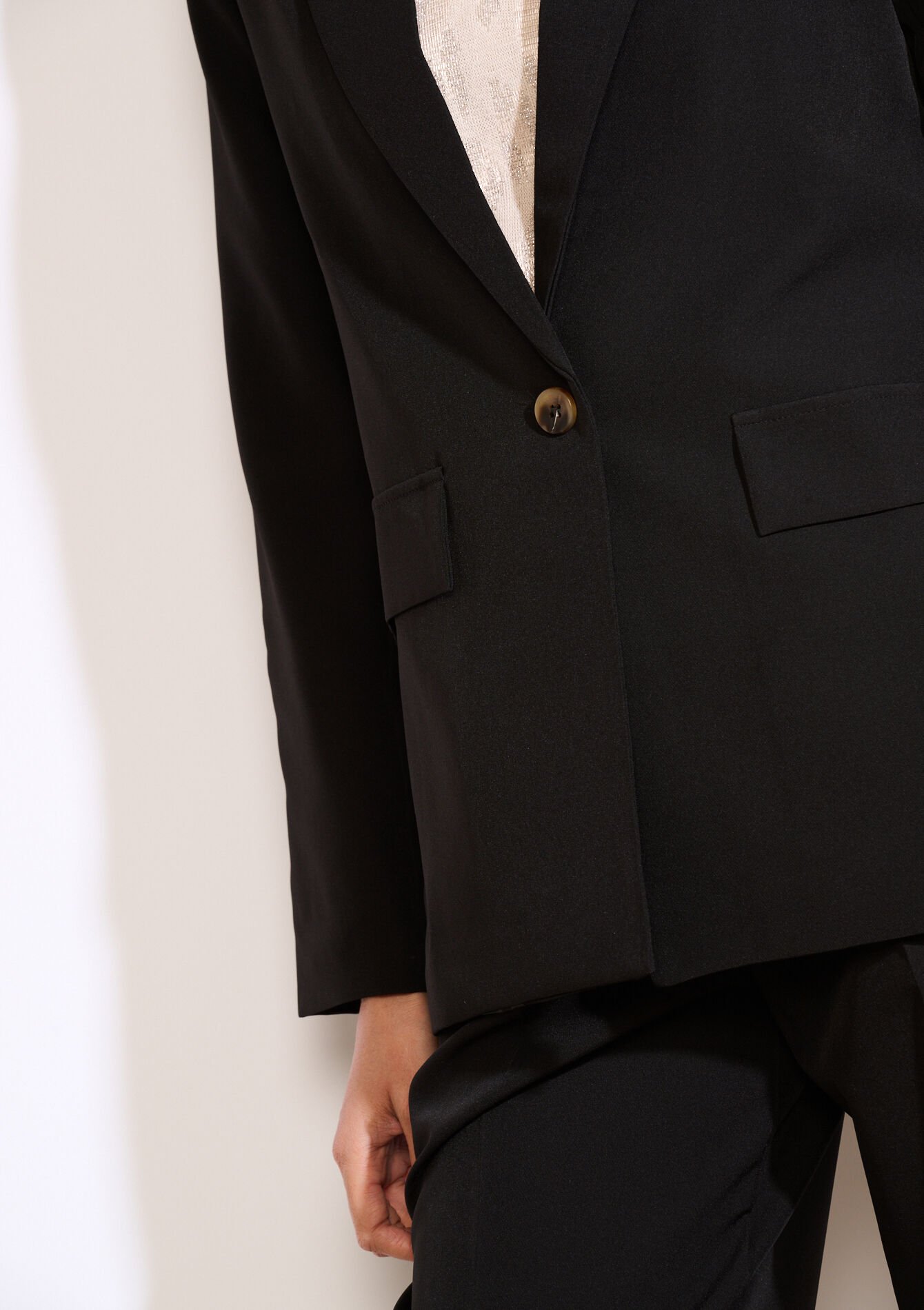 Getailleerde blazer met knoop, Getailleerde blazer met knoop - BLACK - 09101088_1119