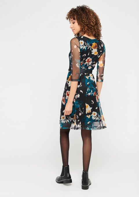 Visnet Jurk Met Bloemenprint Lolaliza