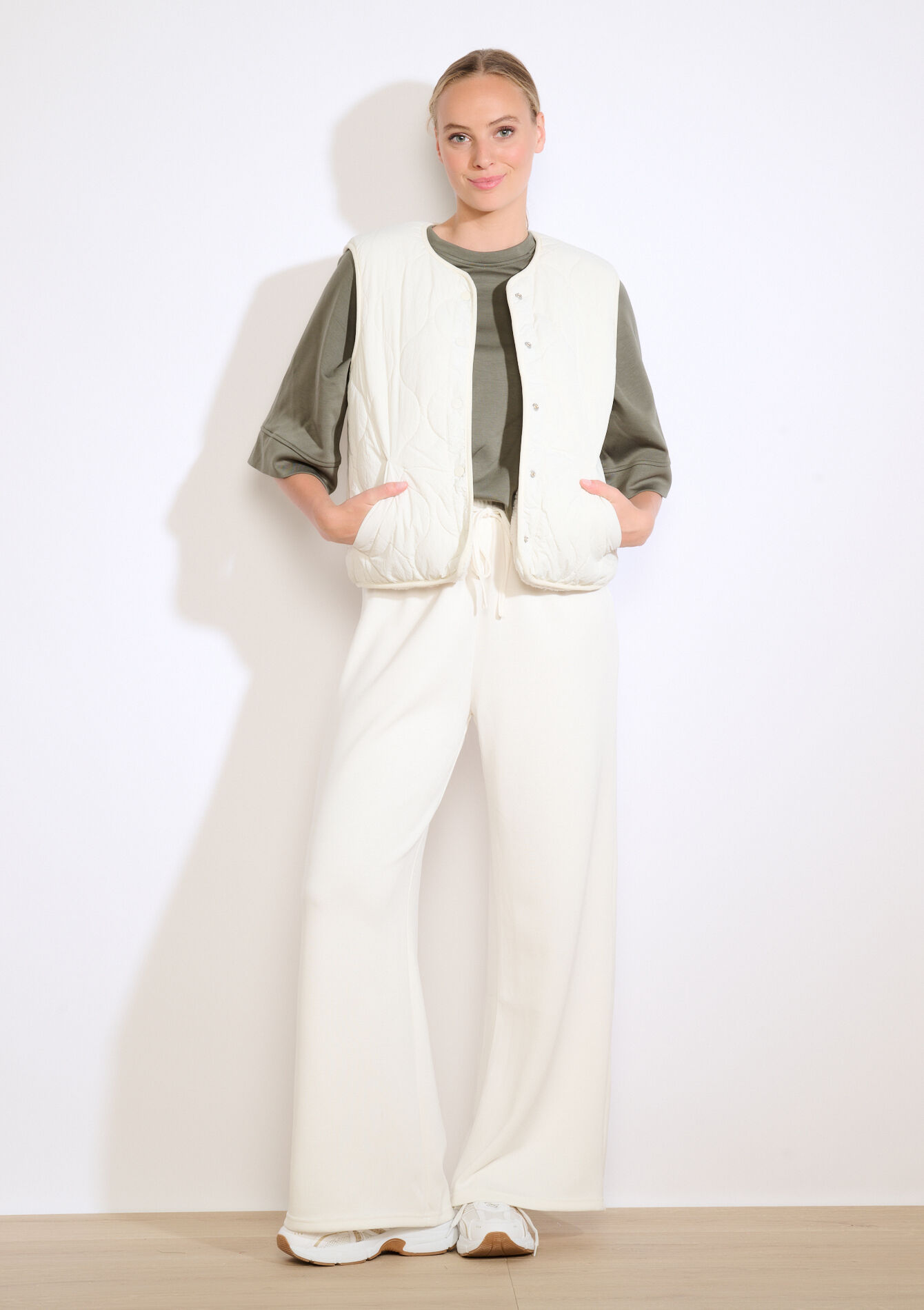 Omkeerbare bodywarmer, Omkeerbare bodywarmer - VANILLA WHITE - 15100339_1013