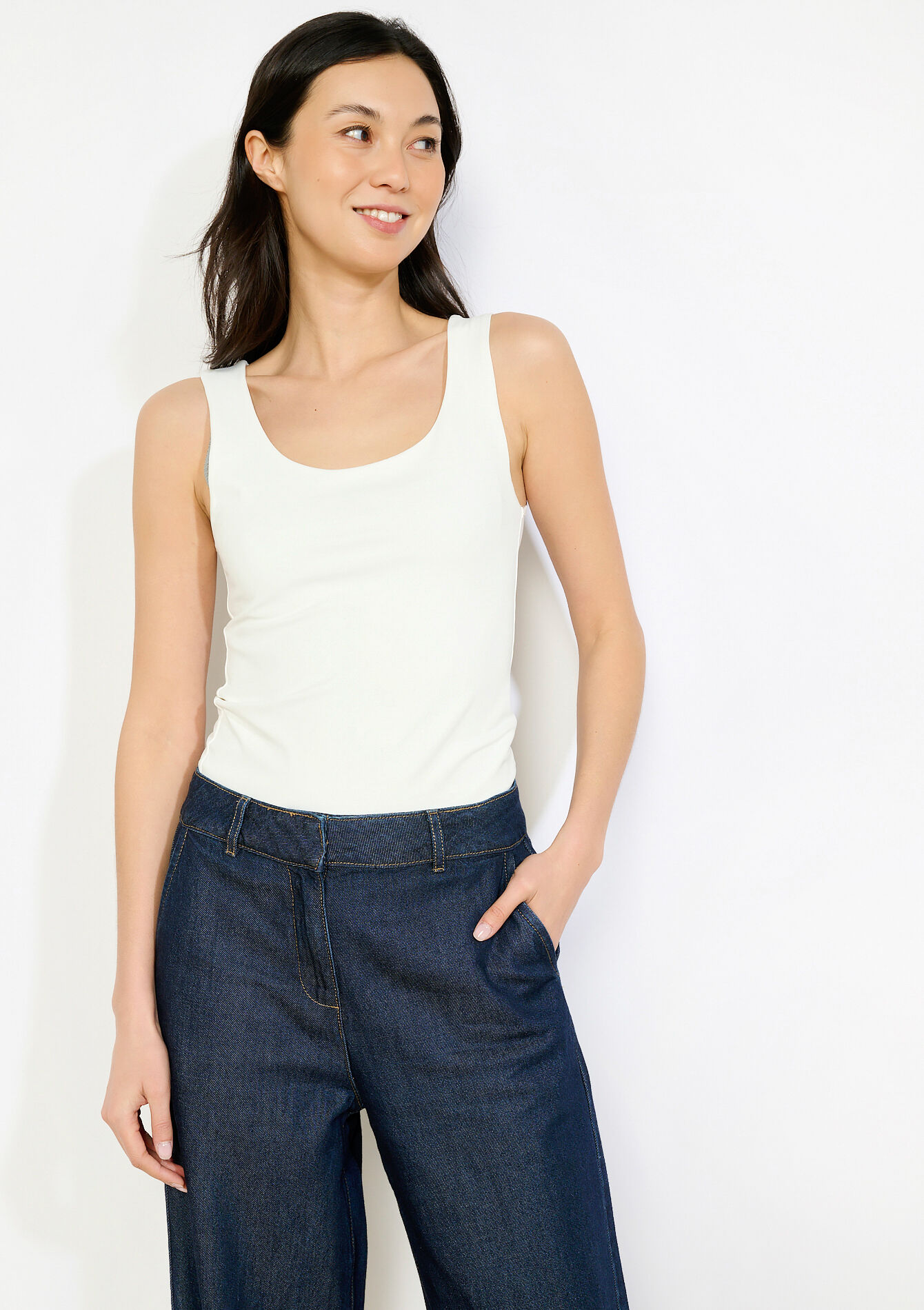 Fitted round neck tank, Fitted round neck tank - OPTICAL WHITE - 02200530_1019