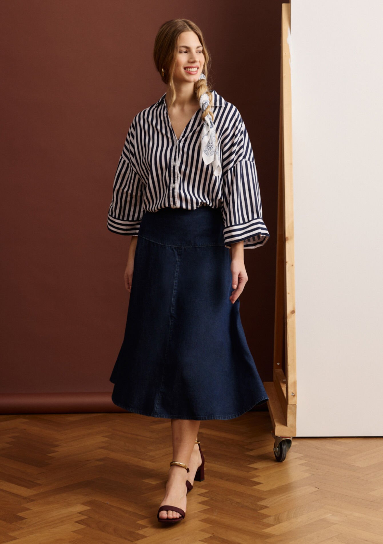 Jupe midi évasée denim, , back