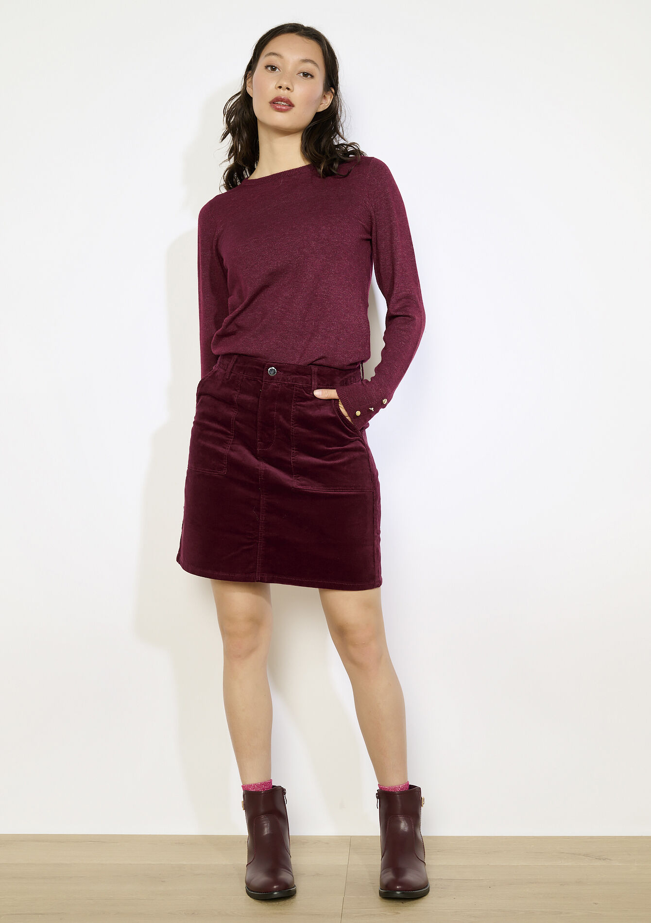 Fijngebreide trui met knopen - BORDEAUX WINE - 04006920_5514