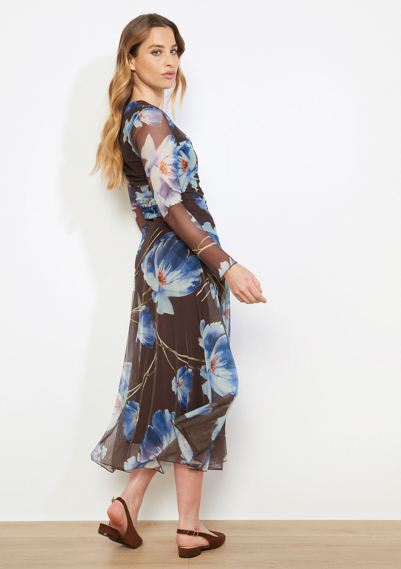 Flowing floral midi dress - BROWN DARK CHOCOLATE - 08104453_3720