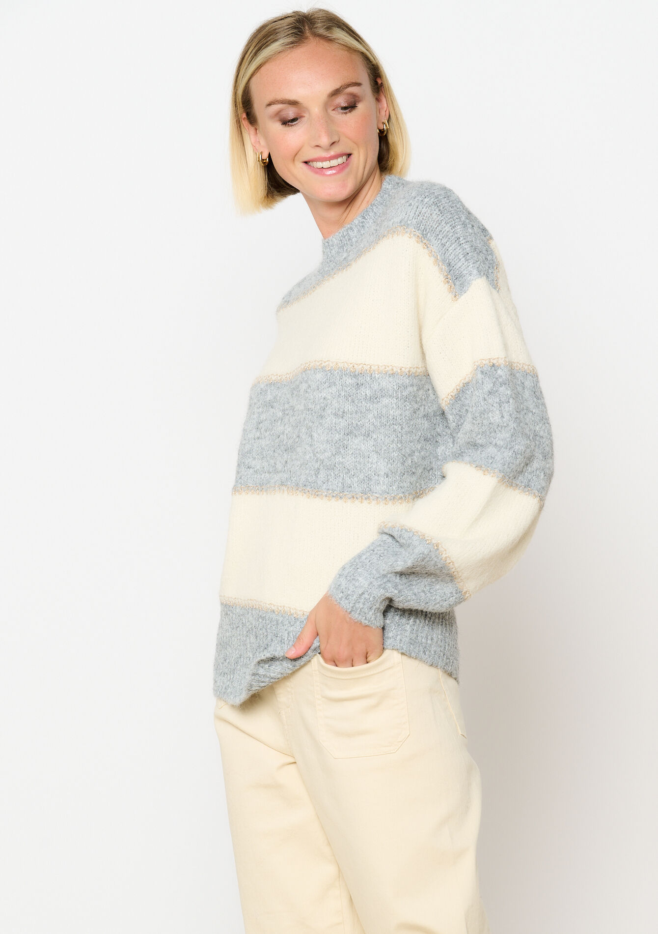 Pullover avec blocs de couleur, Pullover avec blocs de couleur - LT GREY - 04006540_2574