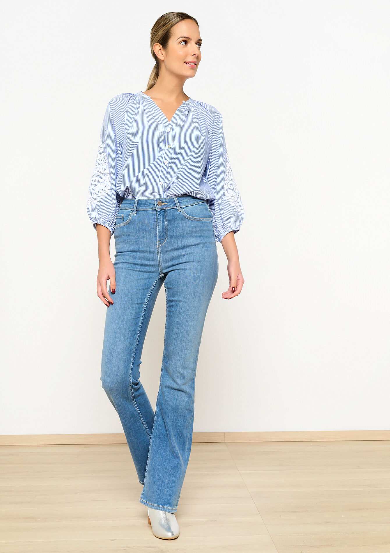 Bootcut jeans, Bootcut jeans - MEDIUM BLUE - 22000504_0500