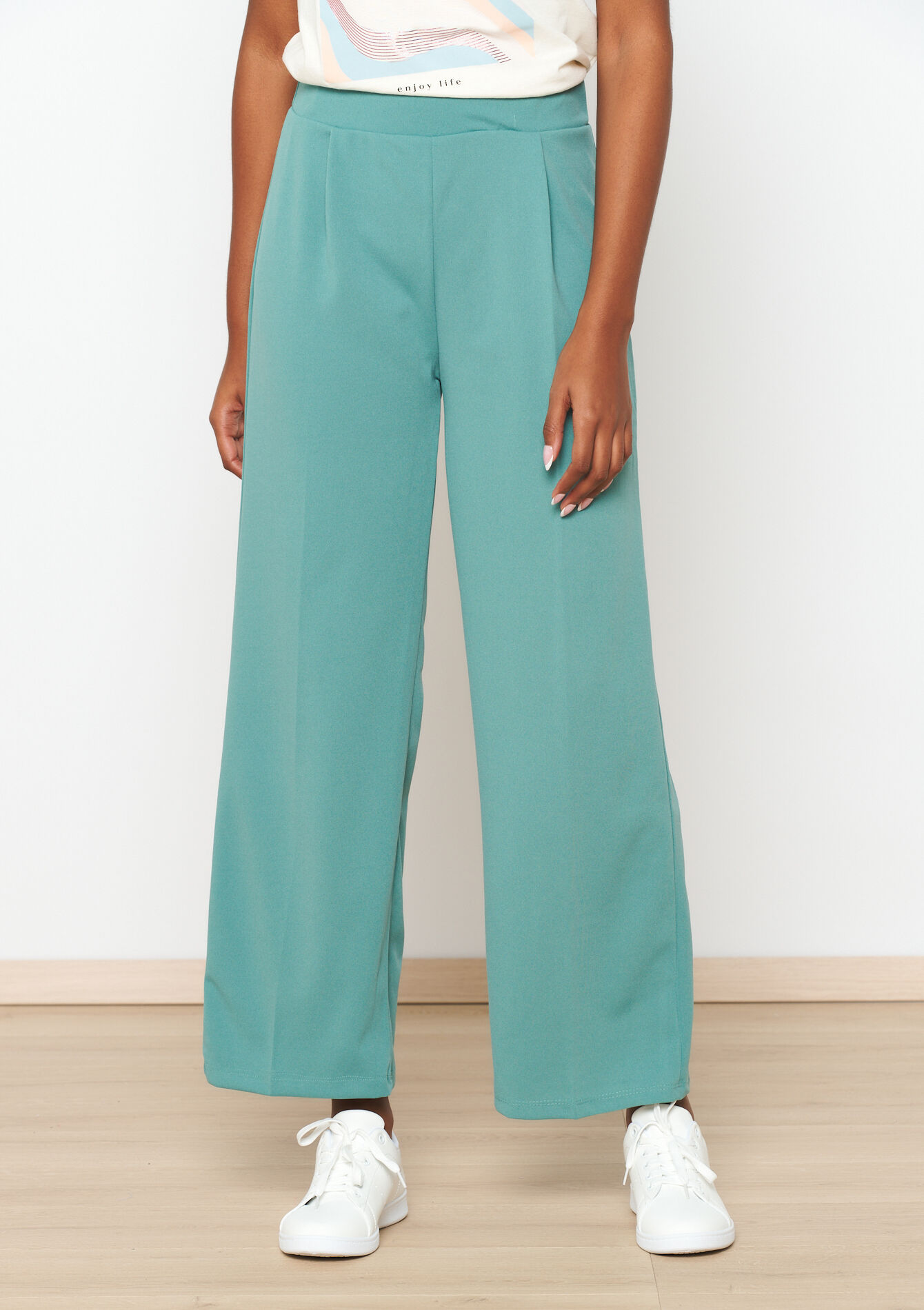 Loose-fitting trousers - ALMOND GREEN - 06600823_1724