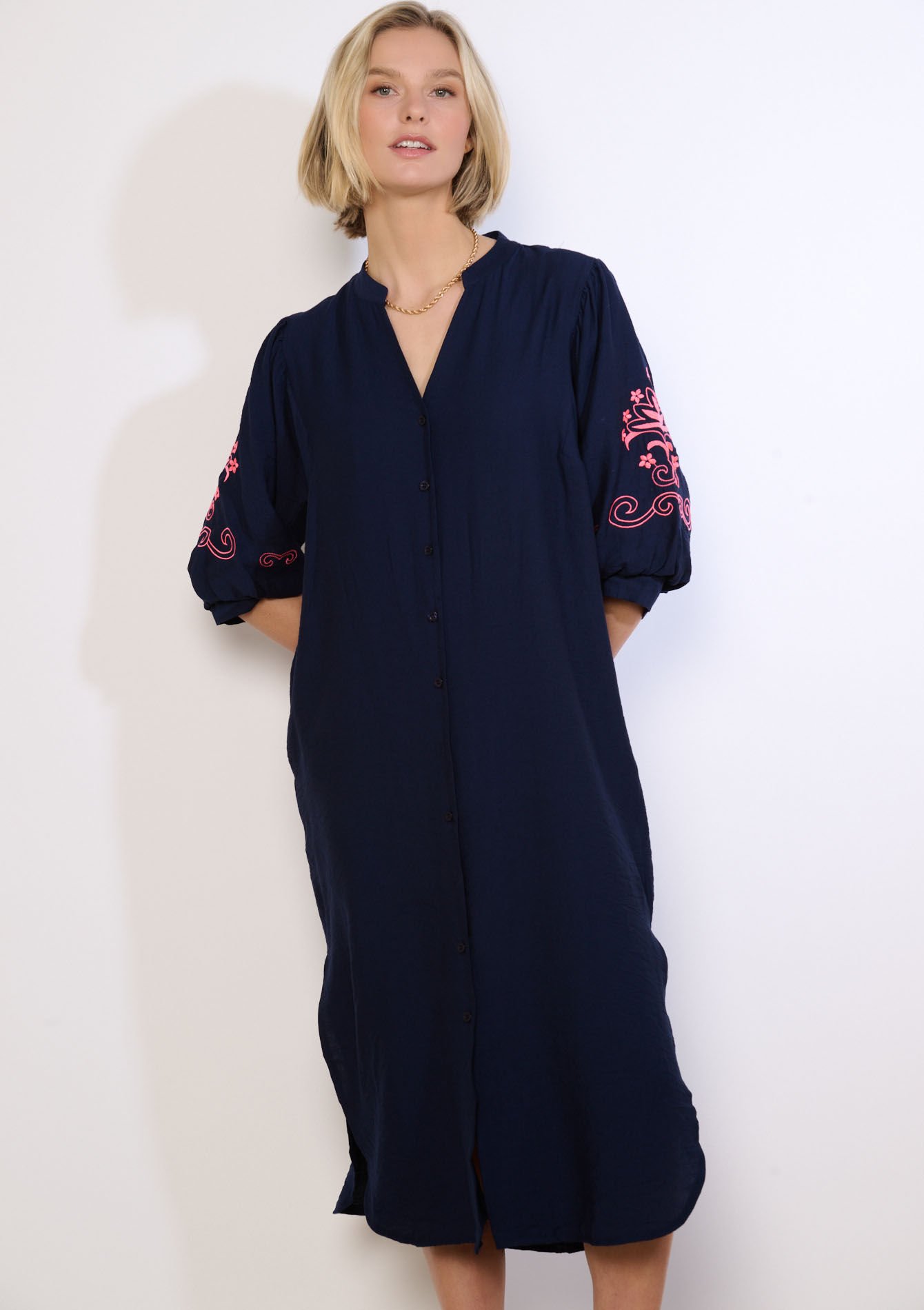 Geborduurde overhemdjurk - NAVY BASIC - 08104451_2723