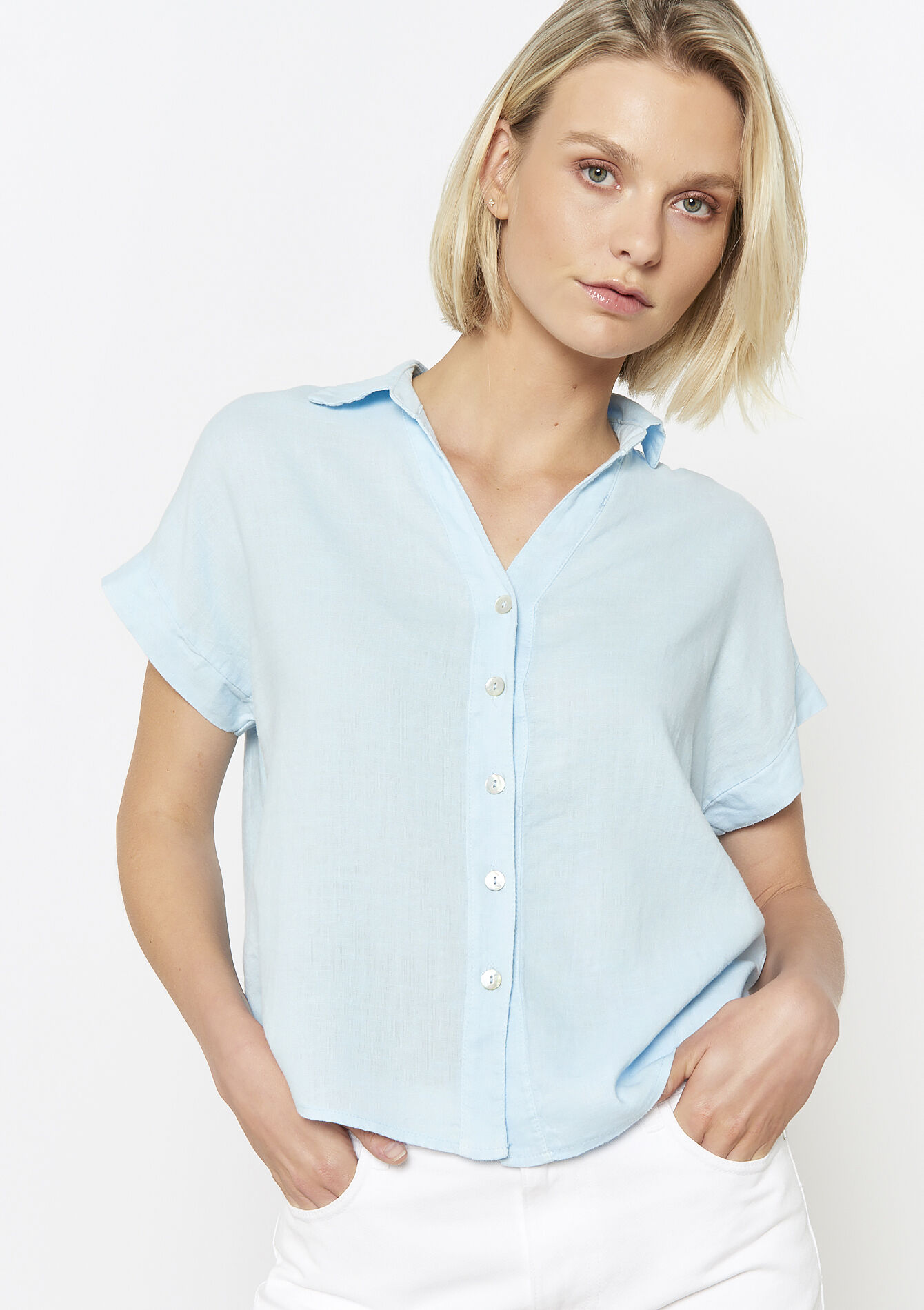 Linnen blouse met knoopsluiting - AQUA BLUE - 05702839_3302