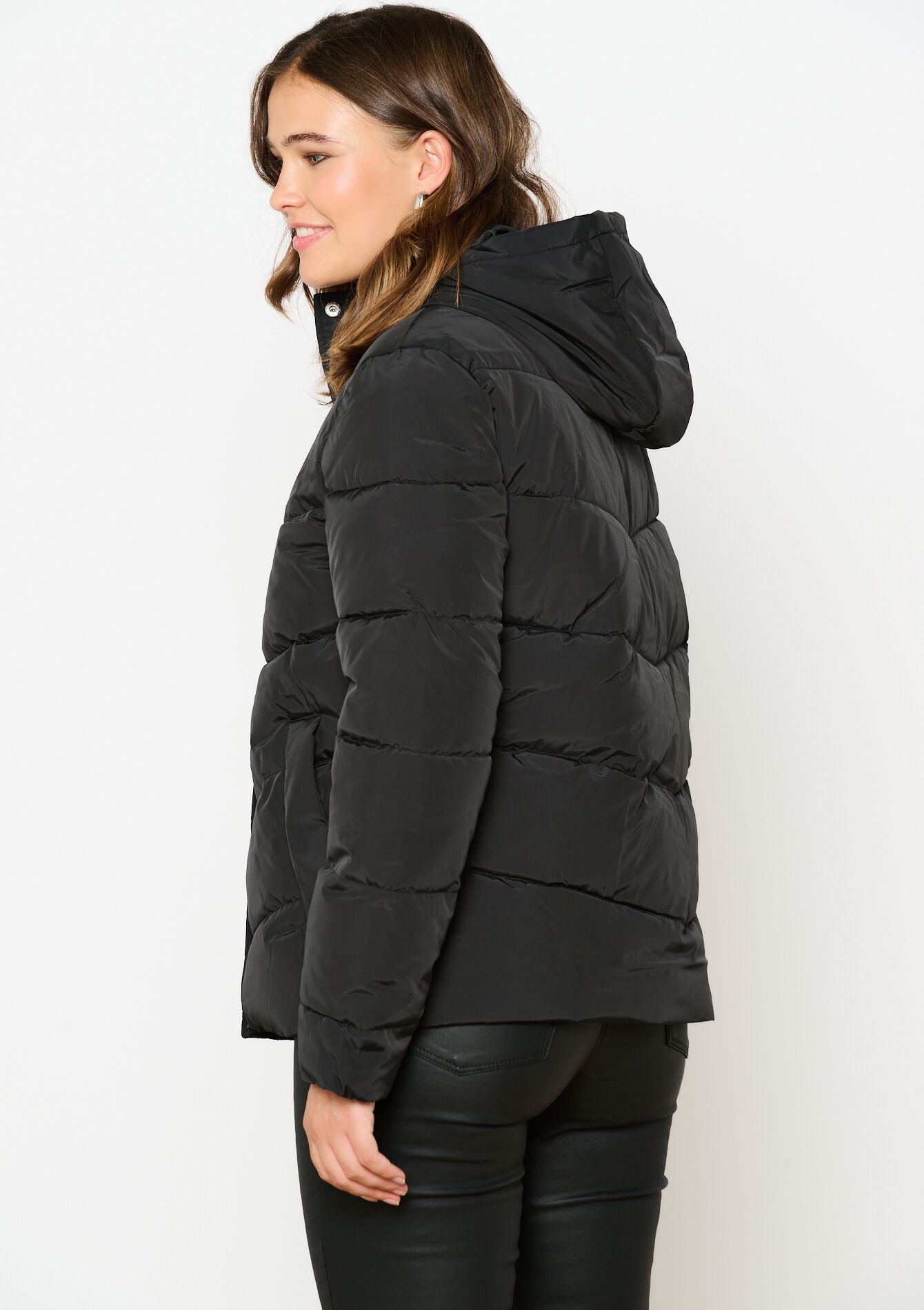 Gewatteerde jas met capuchon - BLACK - 23000685_1119