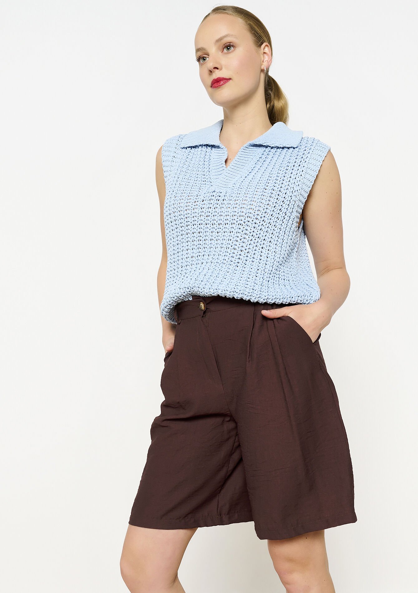 Elegant flowy bermuda shorts, Elegant flowy bermuda shorts - BROWN DARK CHOCOLATE - 06100712_3720