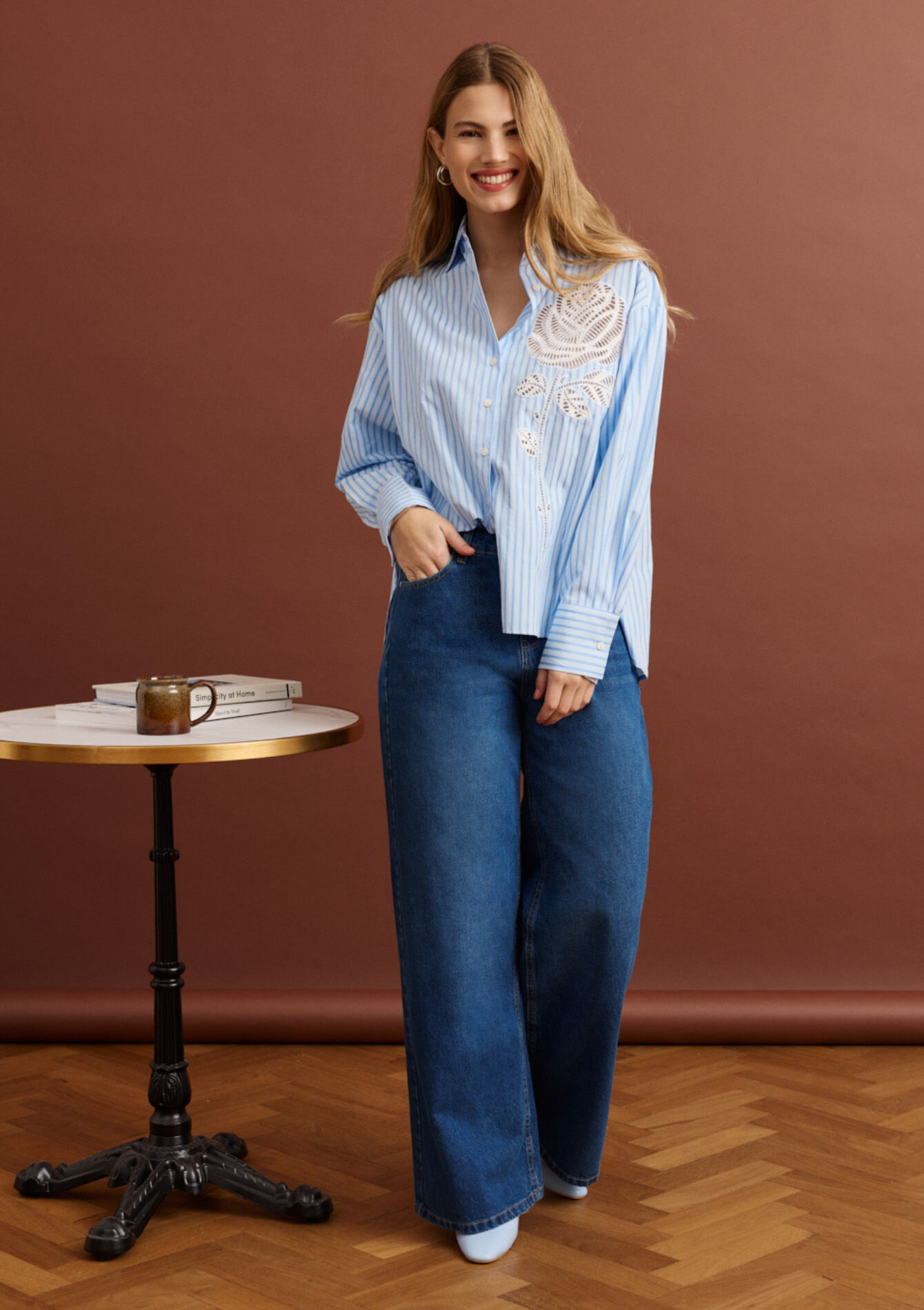 Jean large taille haute, , back