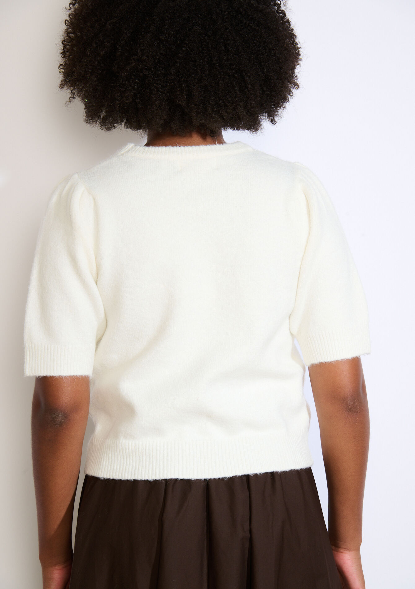 Fijngebreide trui met borduursel, Fijngebreide trui met borduursel - VANILLA WHITE - 04007015_1013