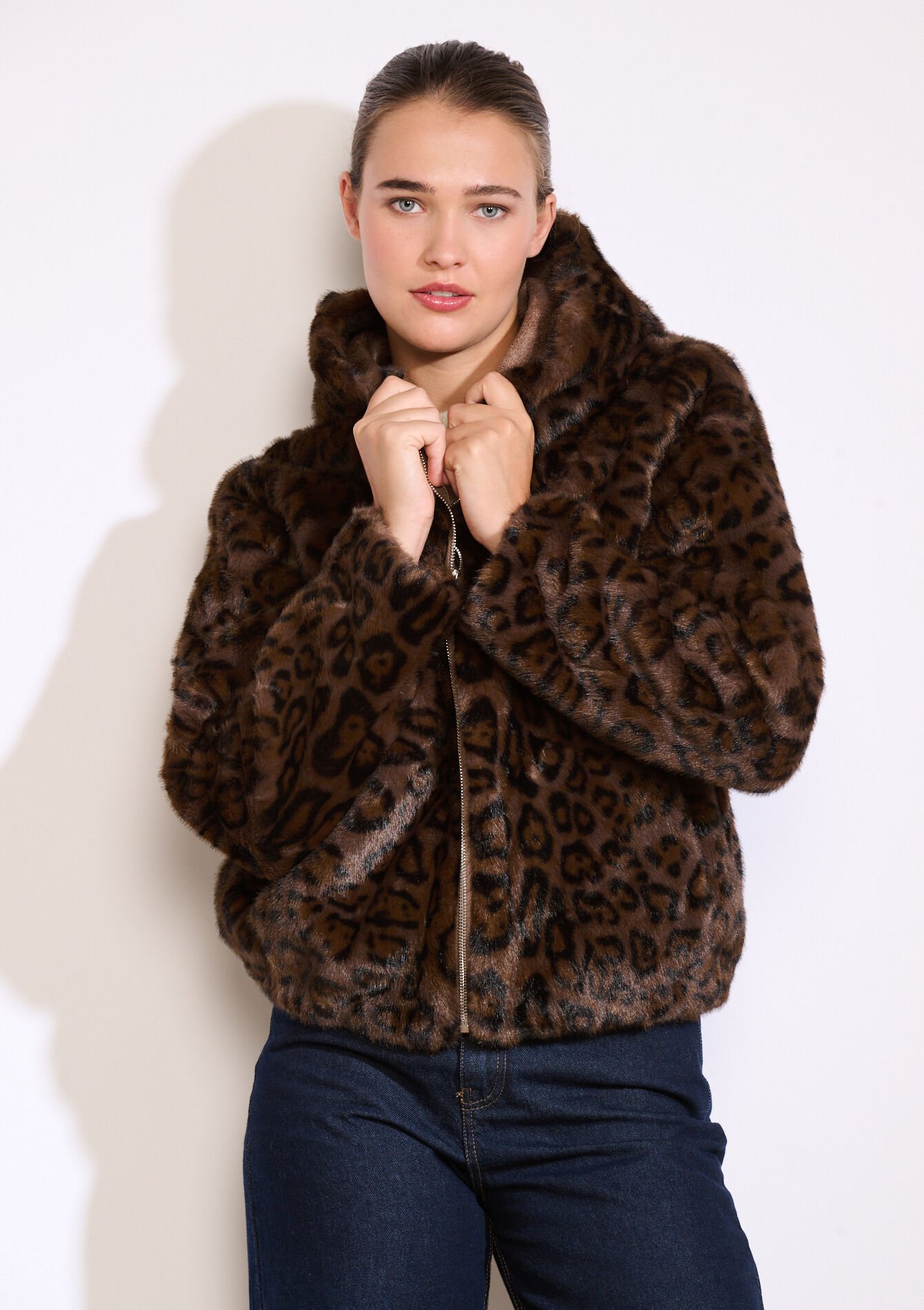 Korte jas met luipaardprint, Korte jas met luipaardprint, , back