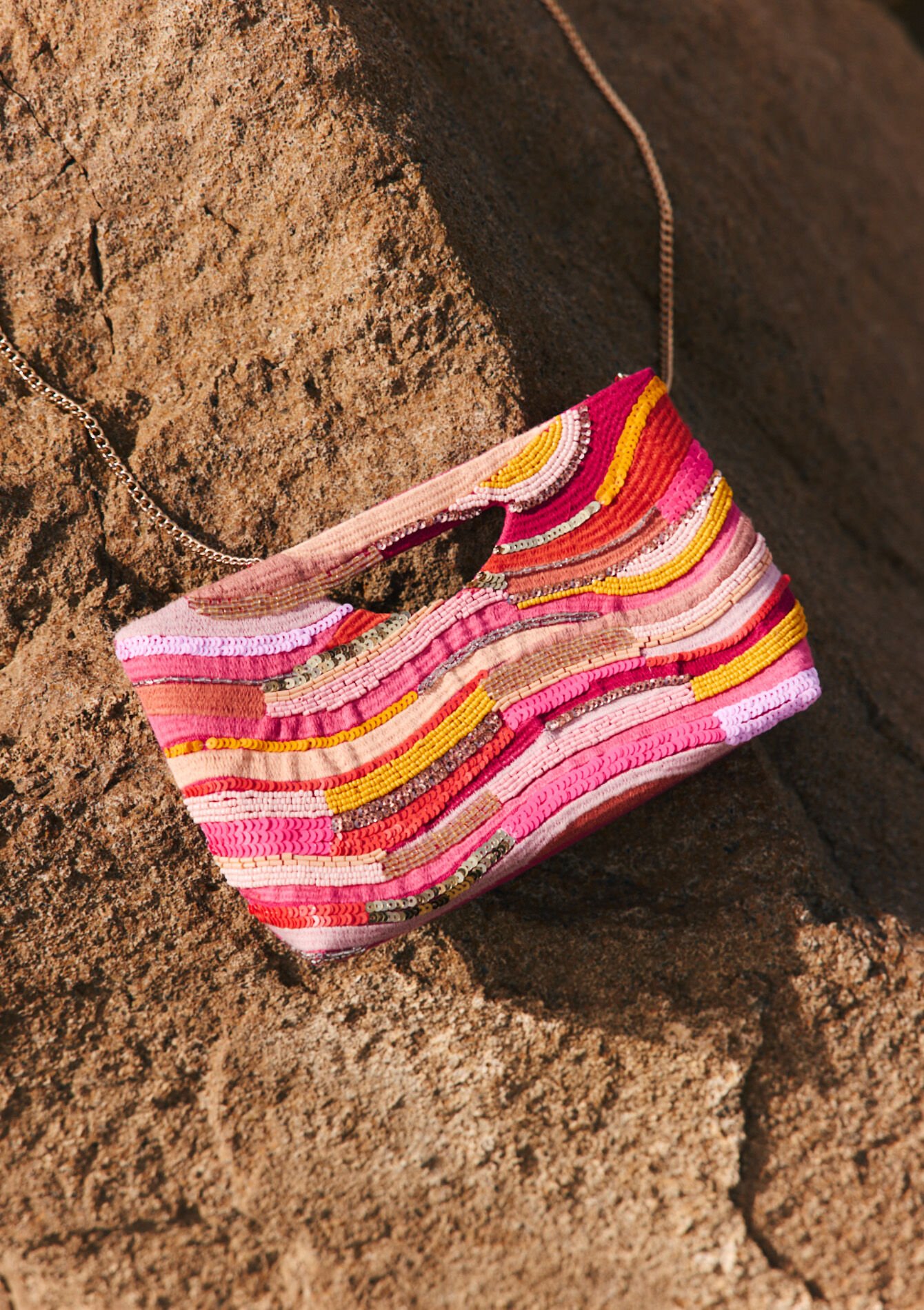 Beaded wave clutch, , hi-res