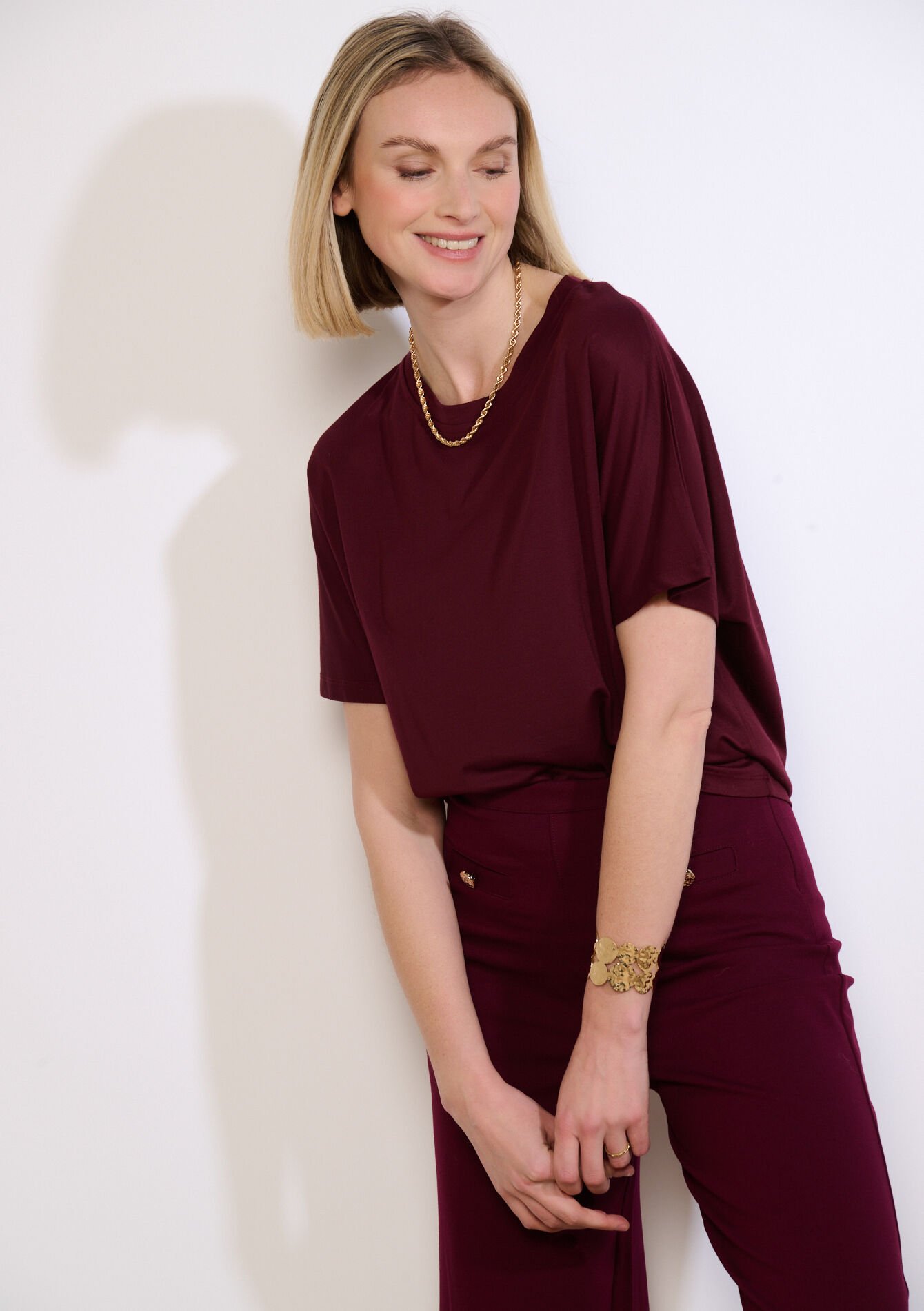 Losvallend T-shirt met korte mouw, Losvallend T-shirt met korte mouw - AUBERGINE - 02301935_1537