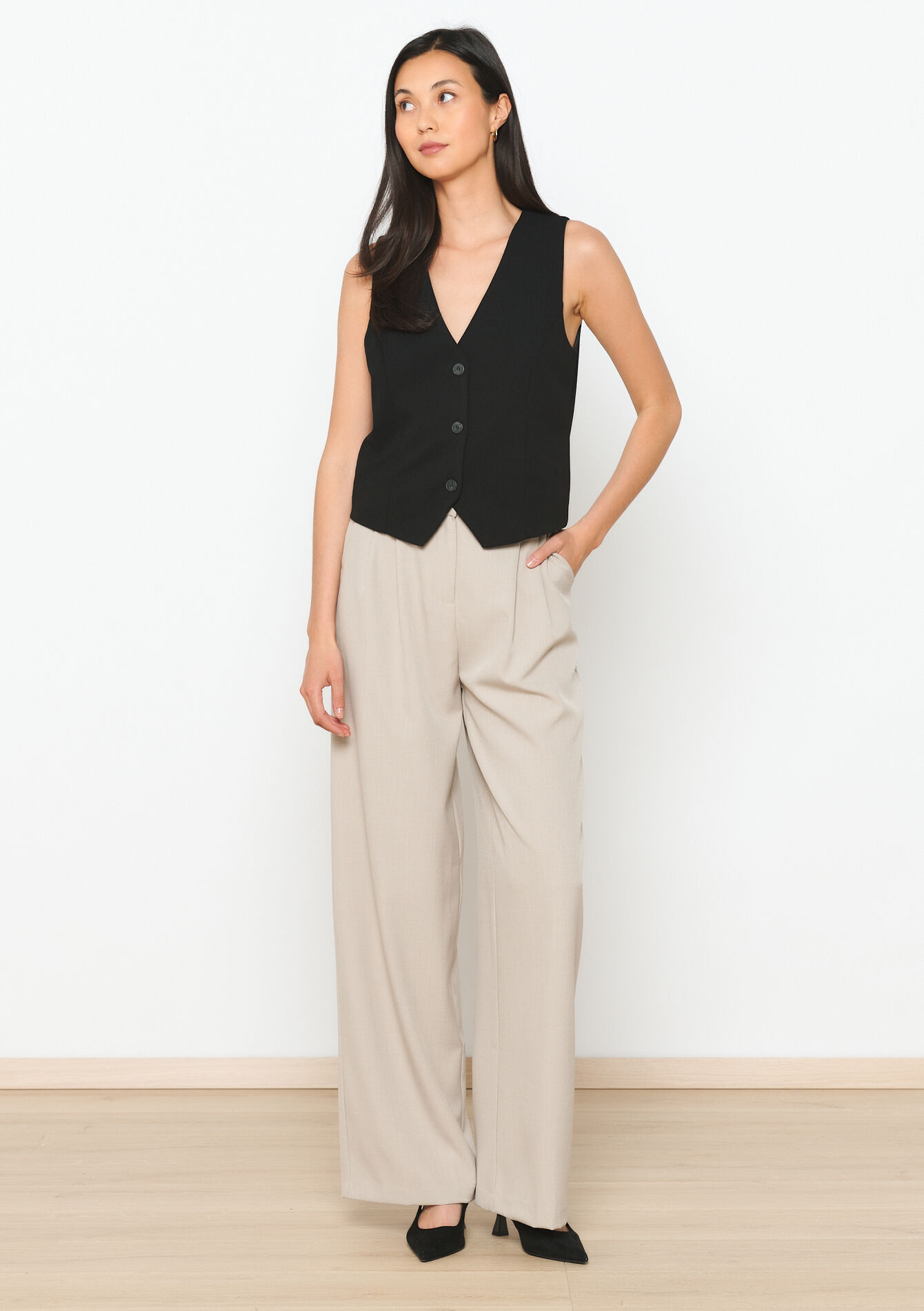 Waistcoat with buttons, Waistcoat with buttons - BLACK - 09001424_1119