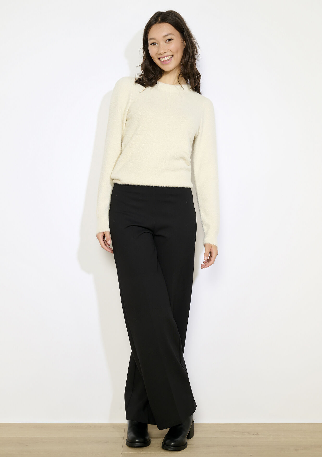 Zachte gebreide trui, Zachte gebreide trui - VANILLA WHITE - 04006925_1013