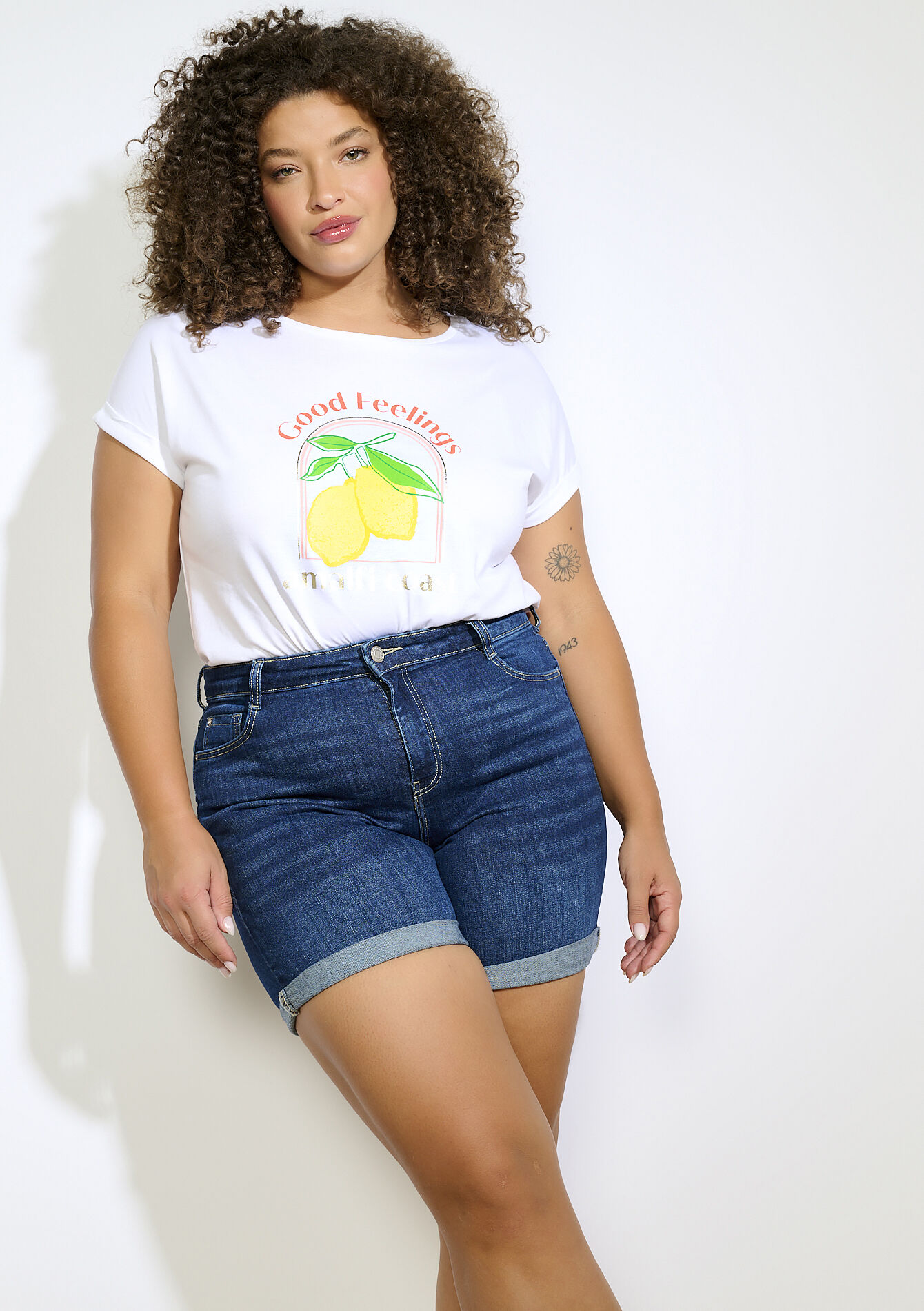 T-shirt with artwork, T-shirt with artwork - OFFWHITE - 02301643