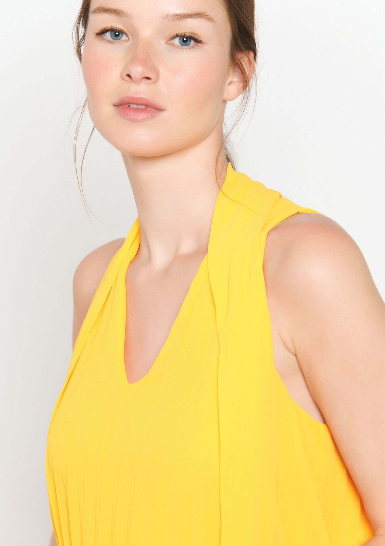 Maxi dress with pleated detail - YELLOW SUN - 08103698_5007