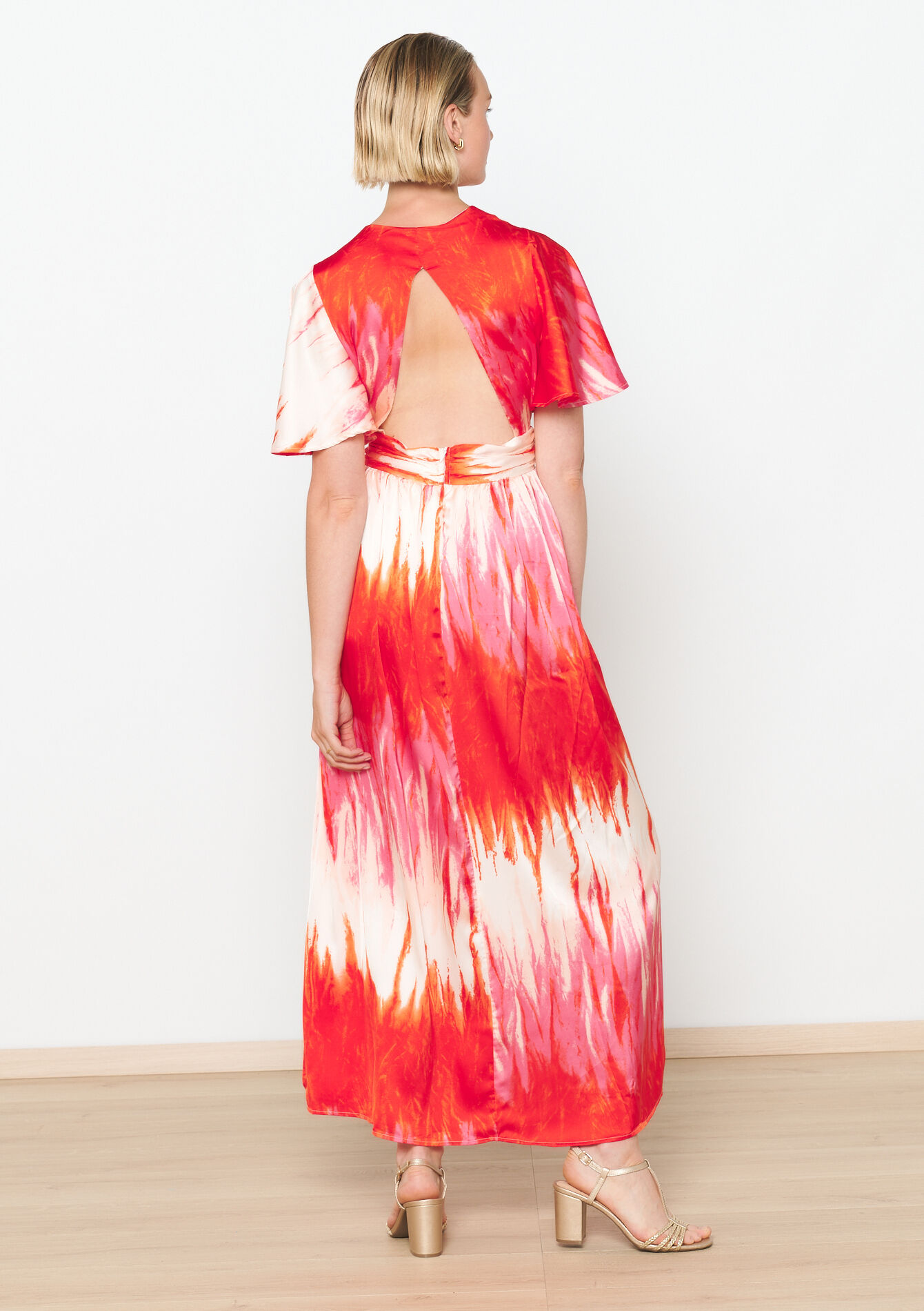 Robe longue en crêpe satiné, Robe longue en crêpe satiné - RED ORANGE - 08103723