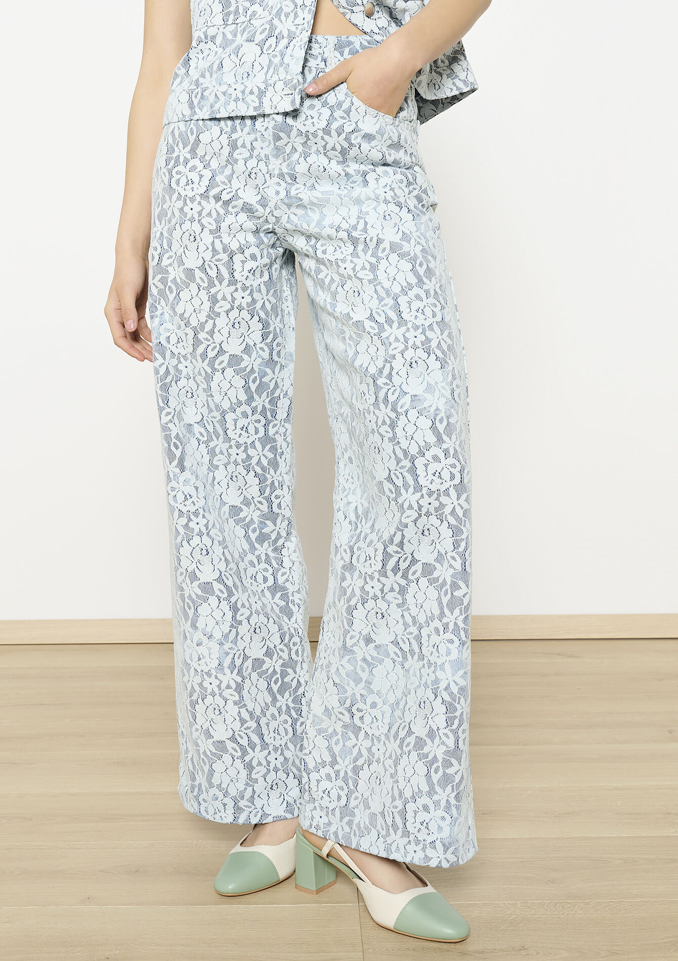 Wijde kanten broek, Wijde kanten broek - AQUA BLUE - 06600960_3302