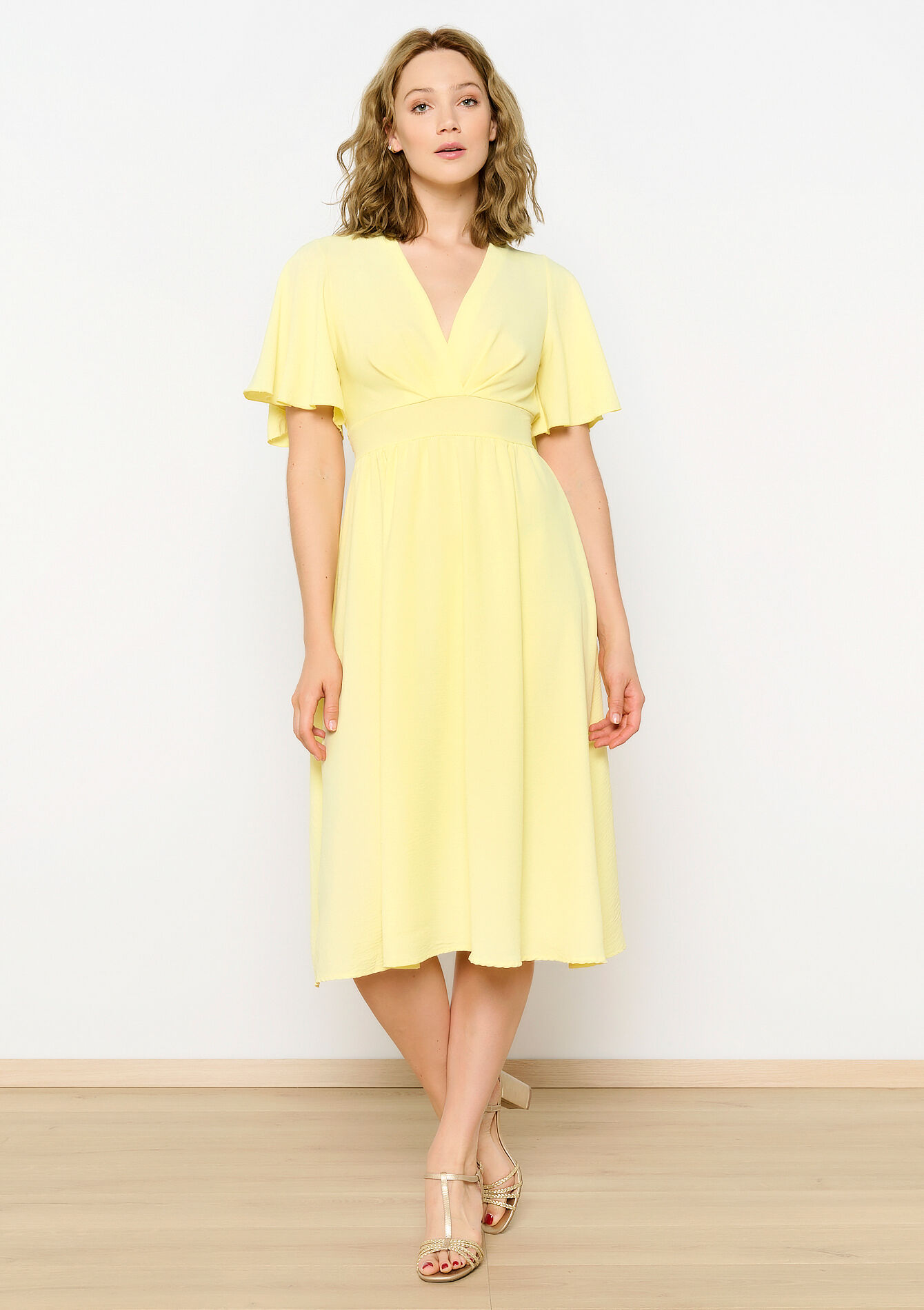 Midi dress with V-neck, Midi dress with V-neck - LIGHT YELLOW - 08103534_5002