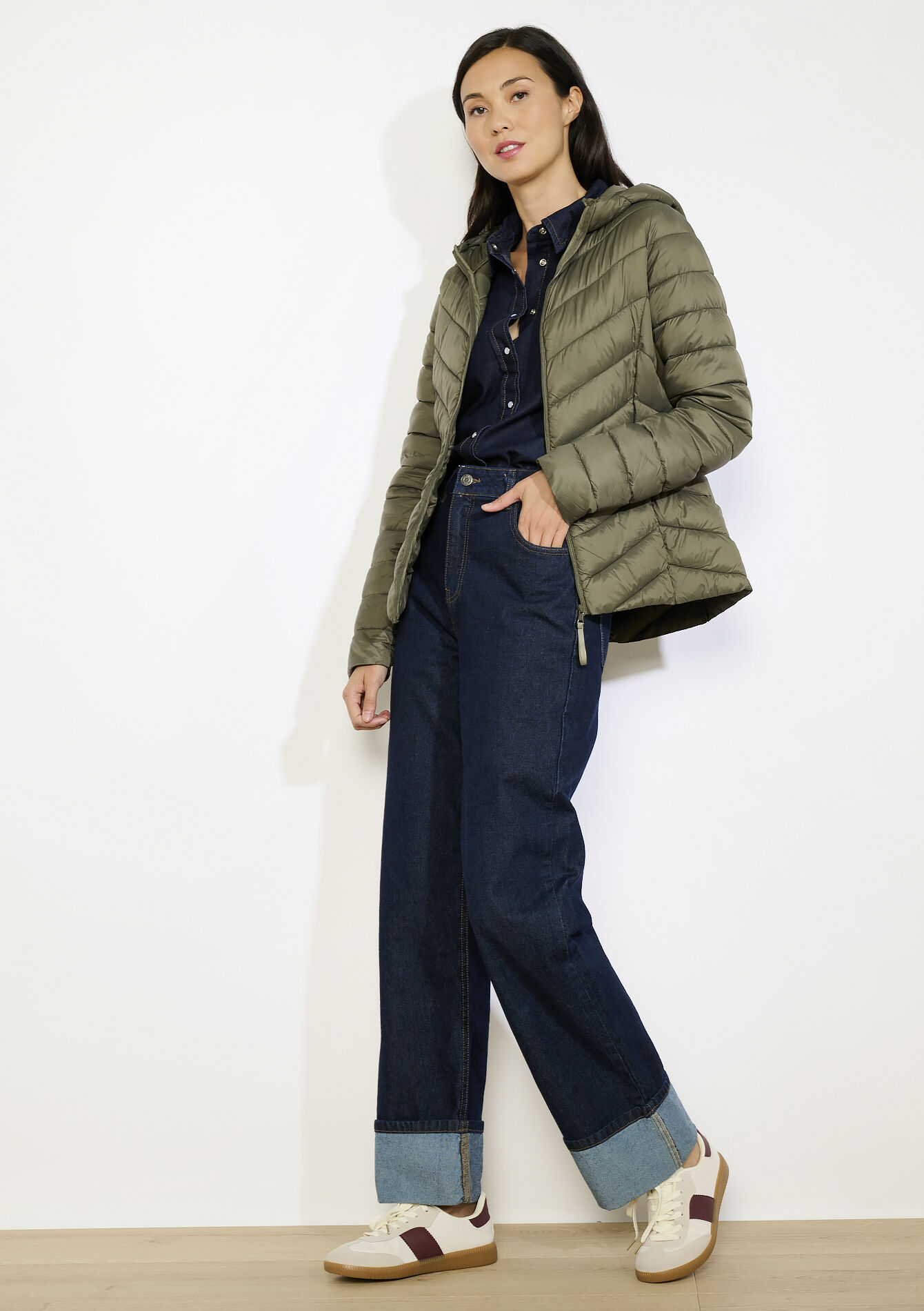 Lichte gewatteerde jas met capuchon, Lichte gewatteerde jas met capuchon - KHAKI MED - 15000526_4327