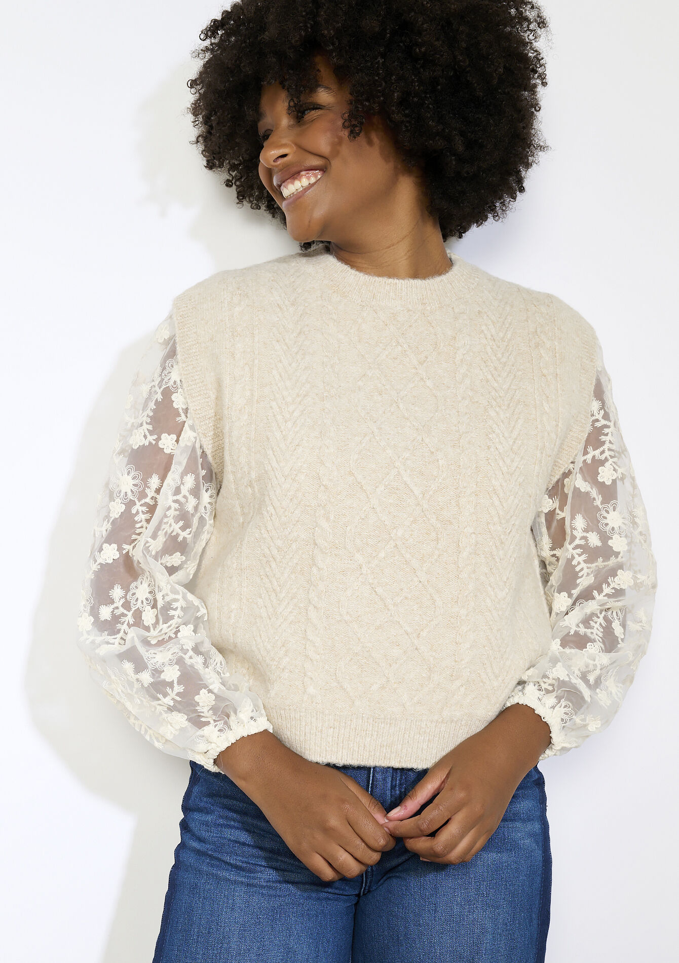 Mouwloze kabelgebreide trui - TAUPE - 04006931_1021