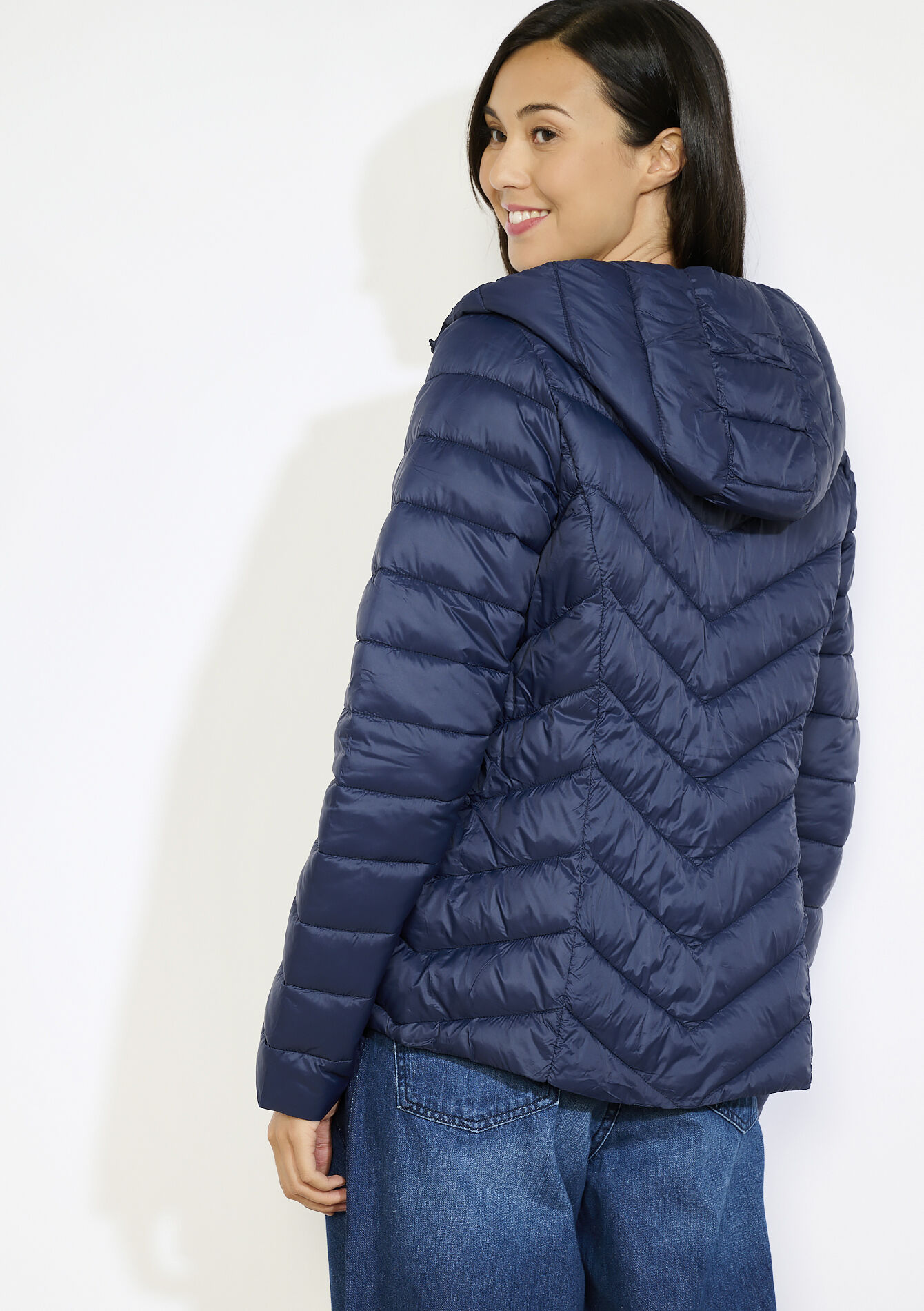 Lichte gewatteerde jas met capuchon, Lichte gewatteerde jas met capuchon - NAVY BASIC - 15000526_2723