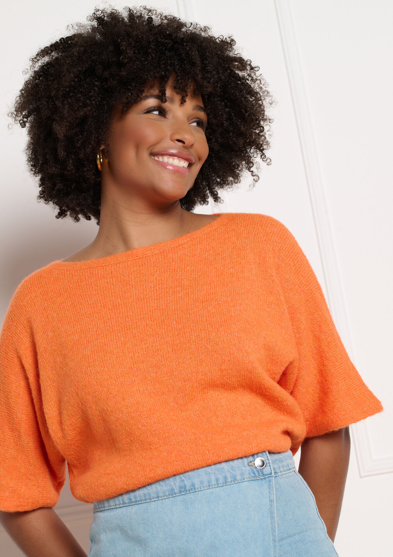 Minimalistische trui met korte mouwen - ORANGE BRIGHT - 04007232_1255