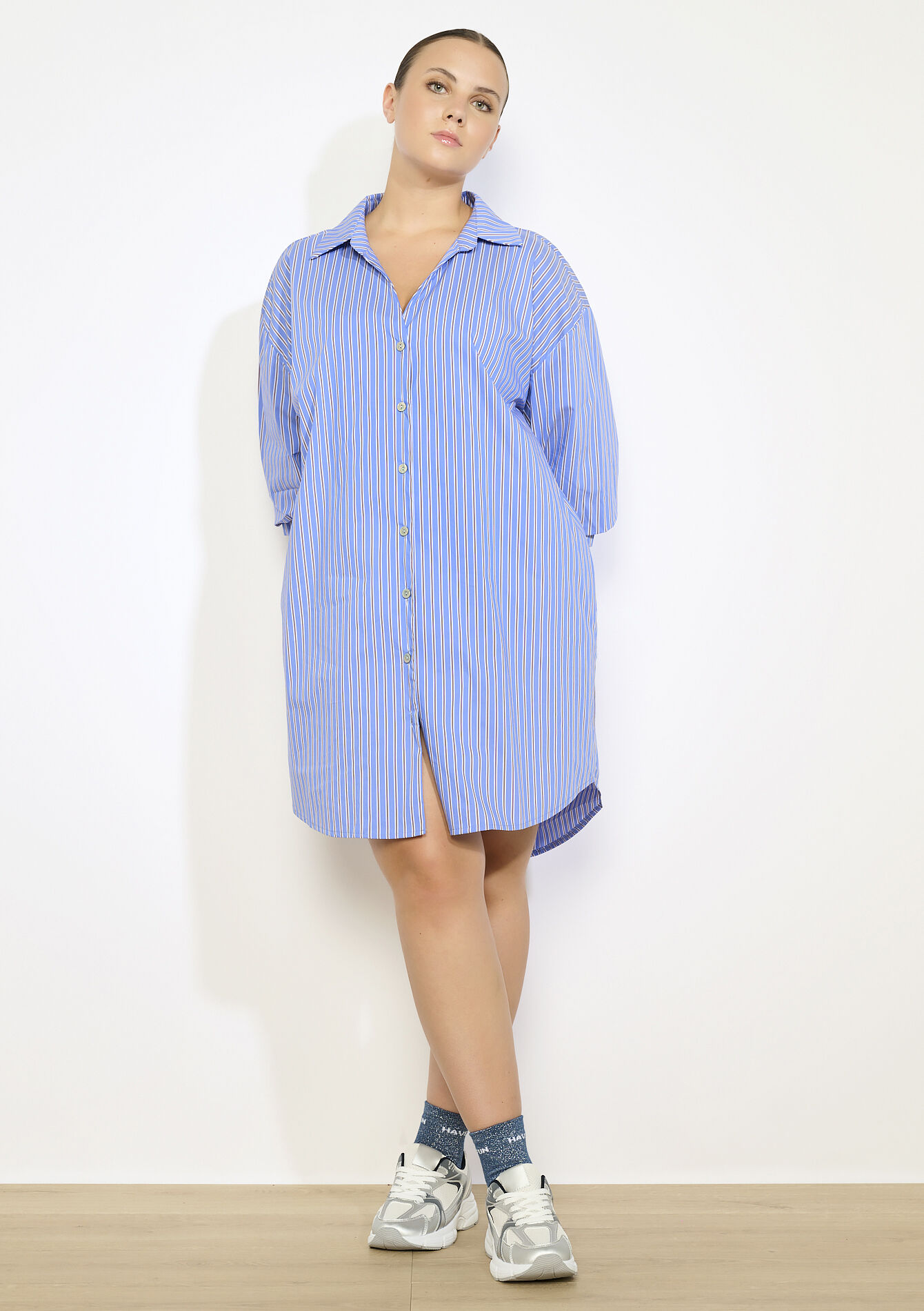 Gestreepte hemdjurk  - BROWN DARK CHOCOLATE - 08104261_3720