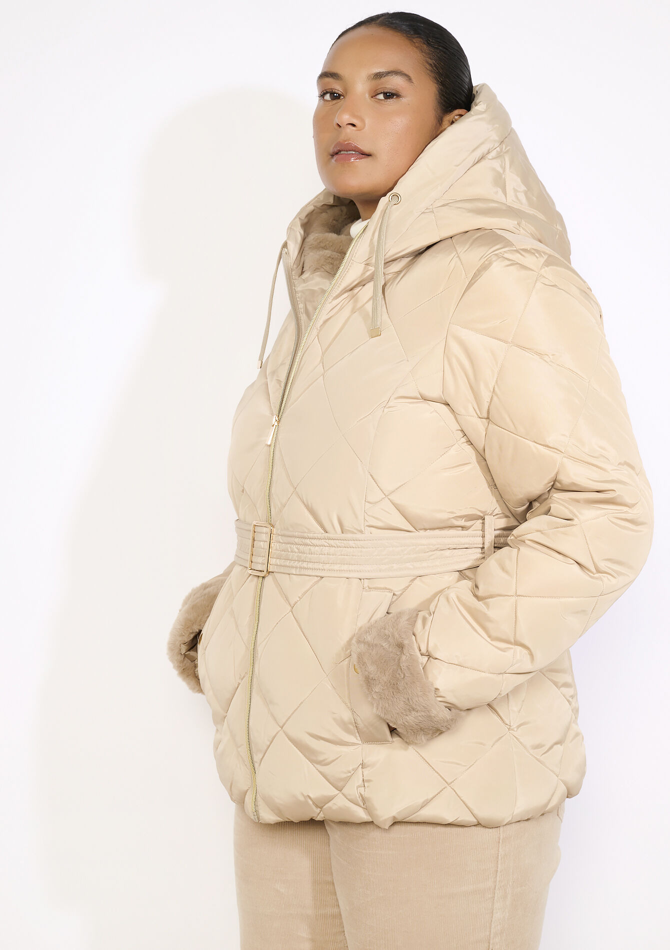 Doudoune ceinturée courte - BEIGE SAND - 23000753_1940