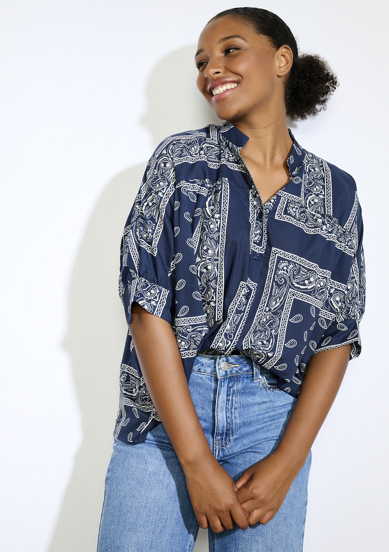 Oversized blouse met bandanaprint , Oversized blouse met bandanaprint - NAVY BASIC - 05702928_2723