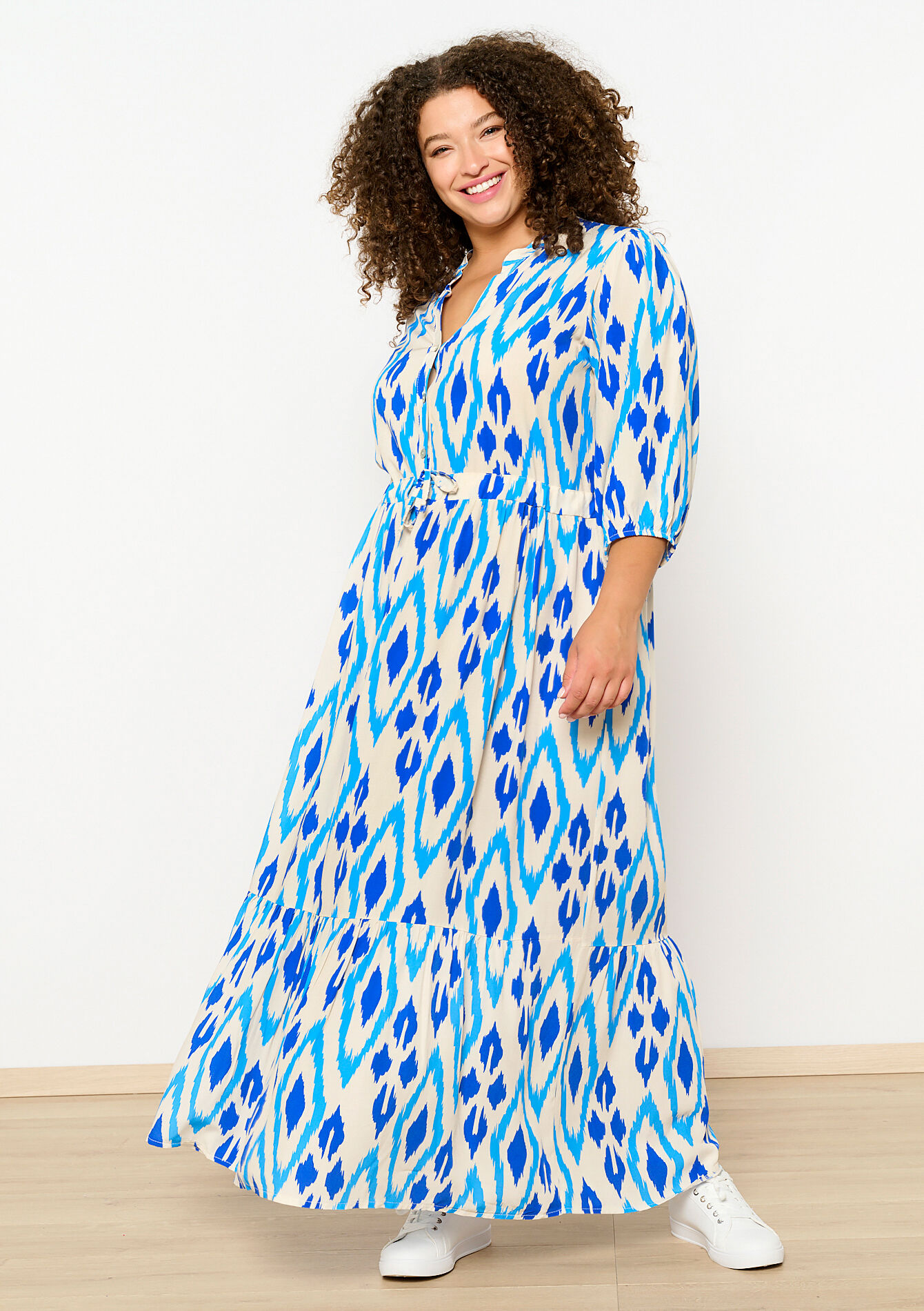 Maxi dress with neckline, Maxi dress with neckline - OFFWHITE - 08103711