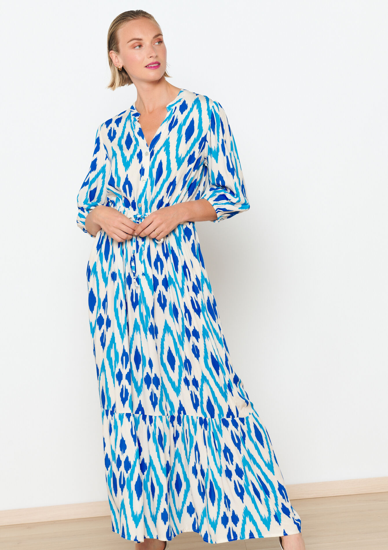 Maxi dress with neckline, Maxi dress with neckline - OFFWHITE - 08103711