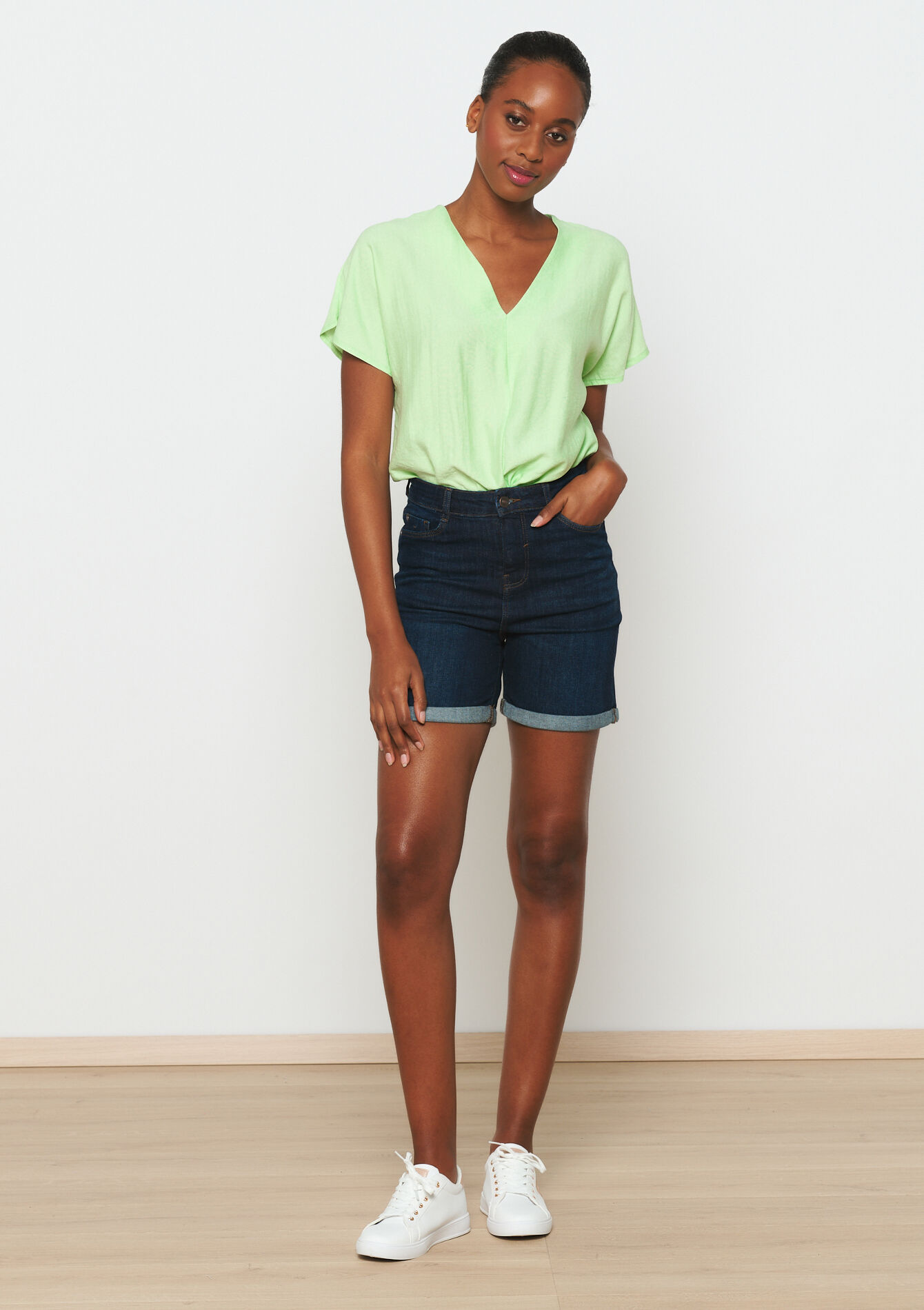 Short en jean, , back