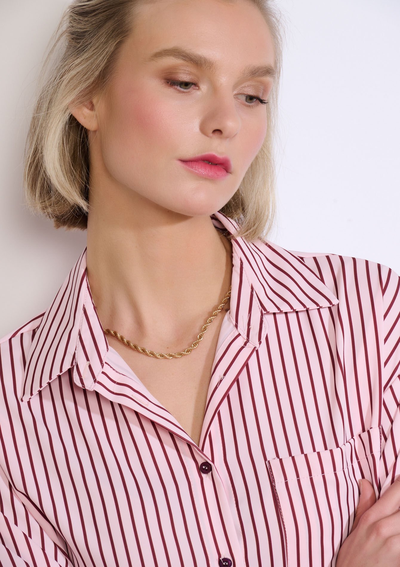 Cropped gestreept poplin hemd - COSMETIC PINK - 05703040_5733