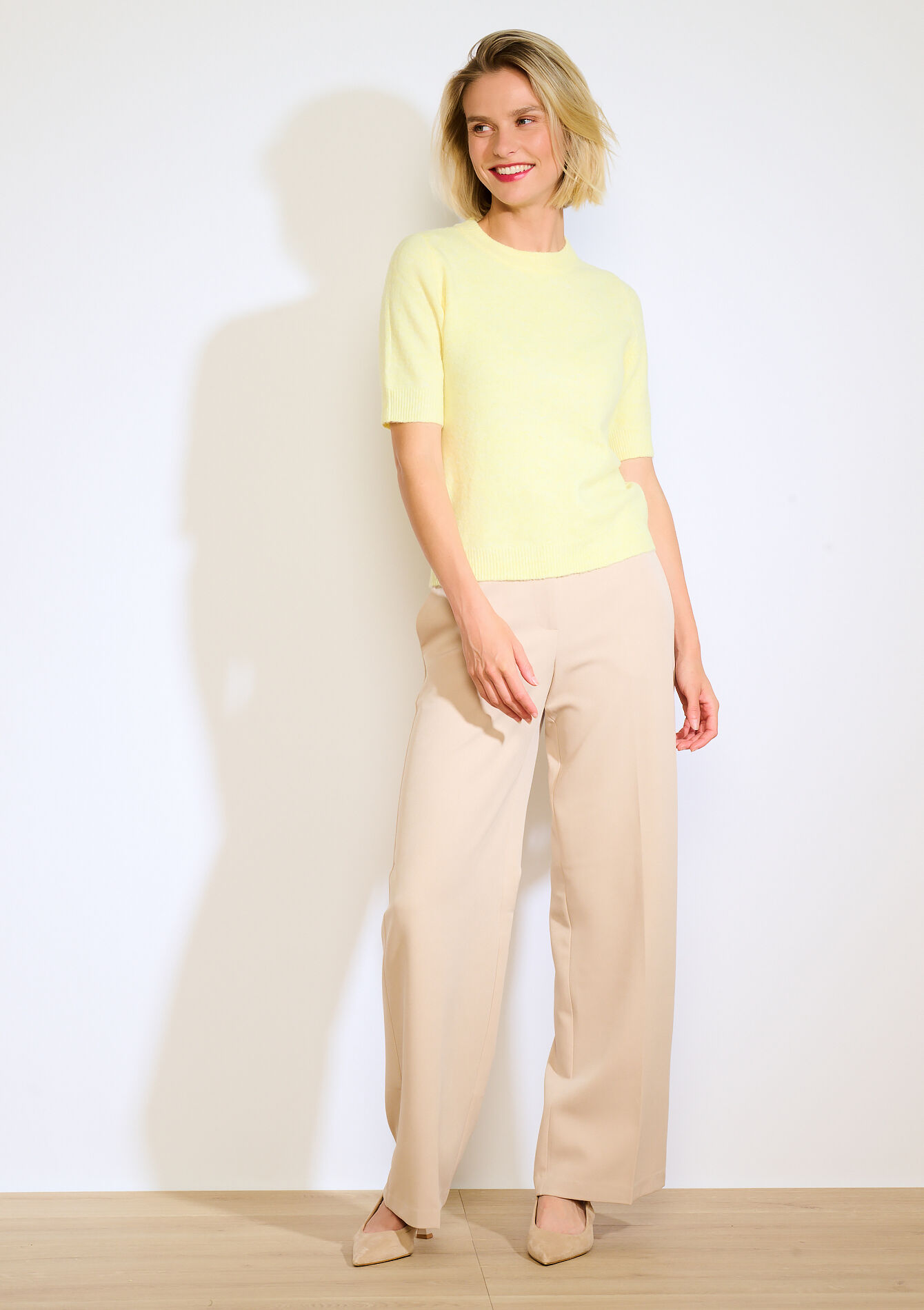 Trui met korte mouwen - YELLOW PASTEL - 04006972_5004