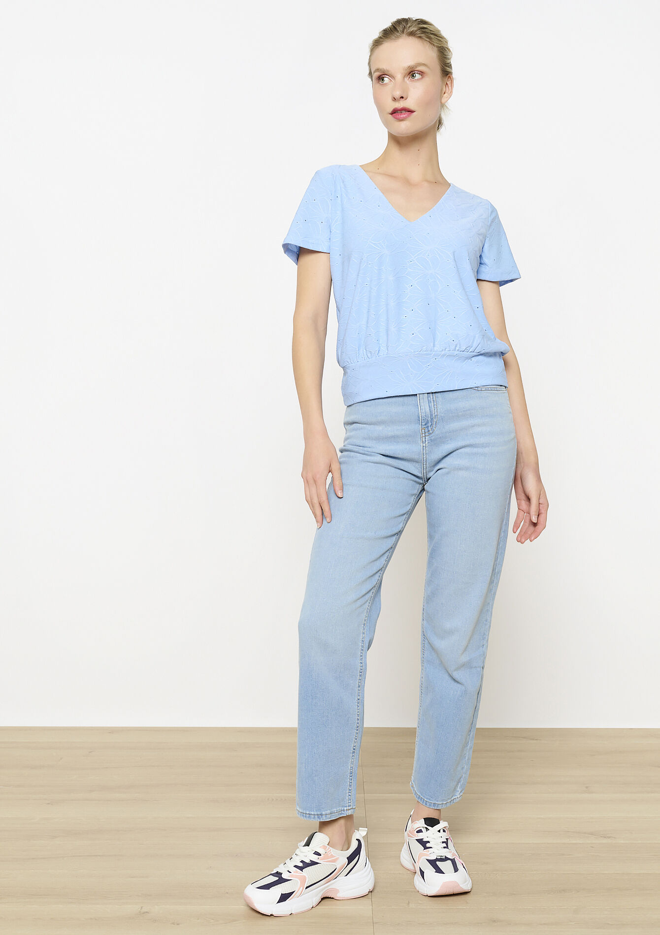 T-shirt brodé romantique, T-shirt brodé romantique - LT BLUE - 02301807_2519