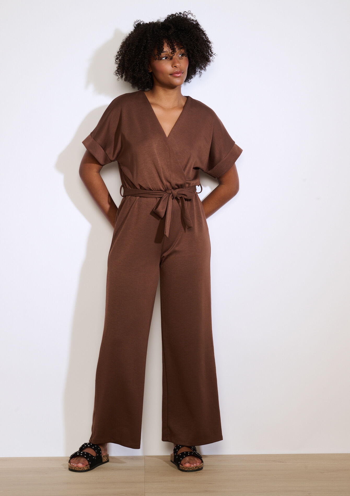 Overslag jumpsuit - BROWN DARK CHOCOLATE - 06004651_3720
