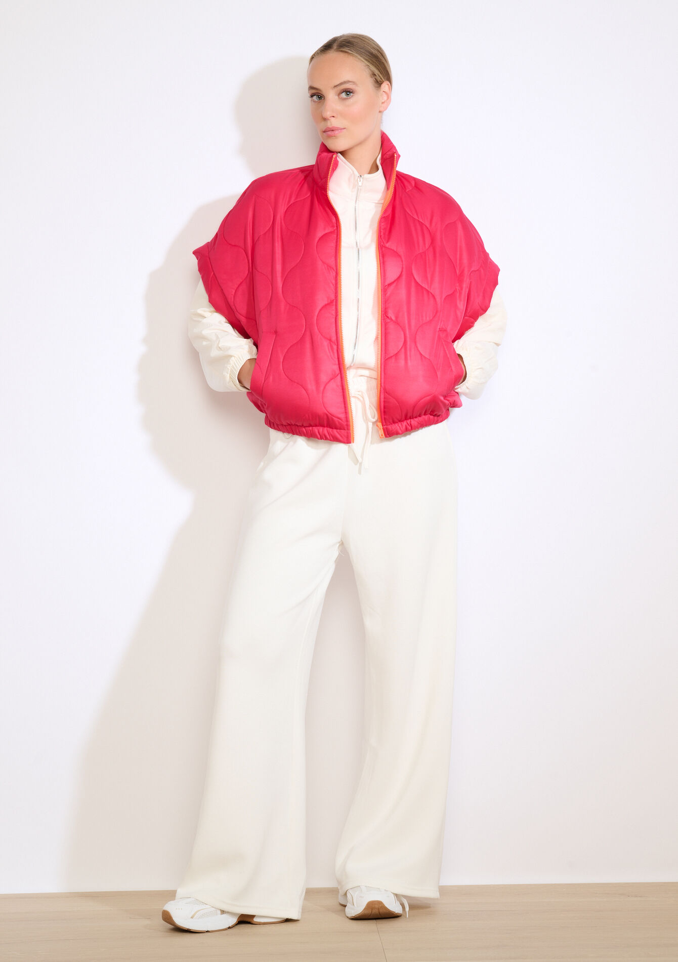 Mouwloze gewatteerde jas, Mouwloze gewatteerde jas - FUCHSIA - 09001491_5626