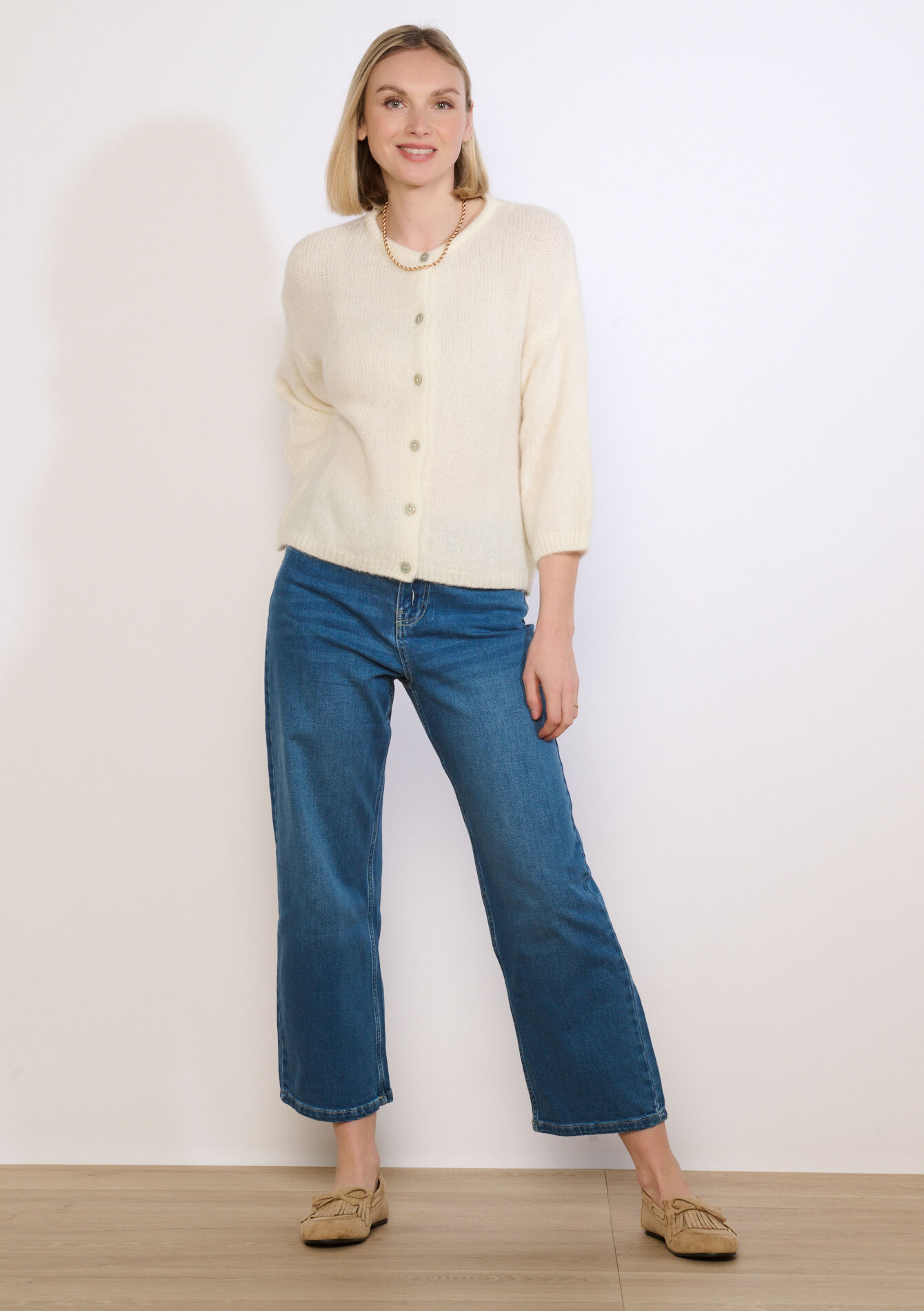 Minimalistisch vest met knopen - VANILLA WHITE - 04101446_1013