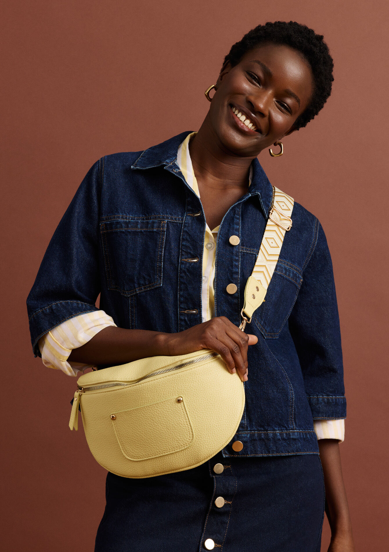 Sac banane à bandoulière tissée, , detail_model