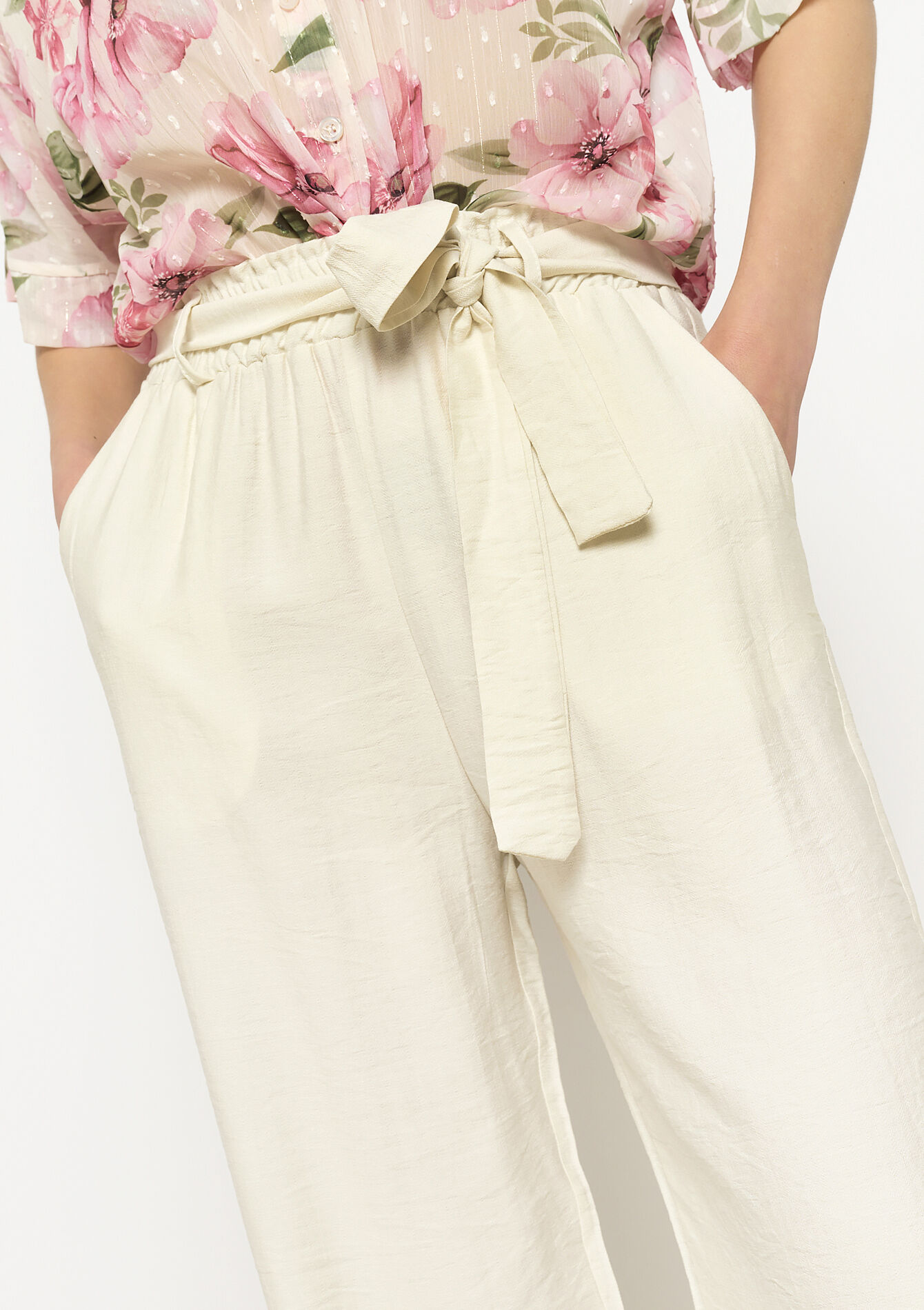 Vloeiende broek met ceintuur, Vloeiende broek met ceintuur - VANILLA WHITE - 06600976_1013