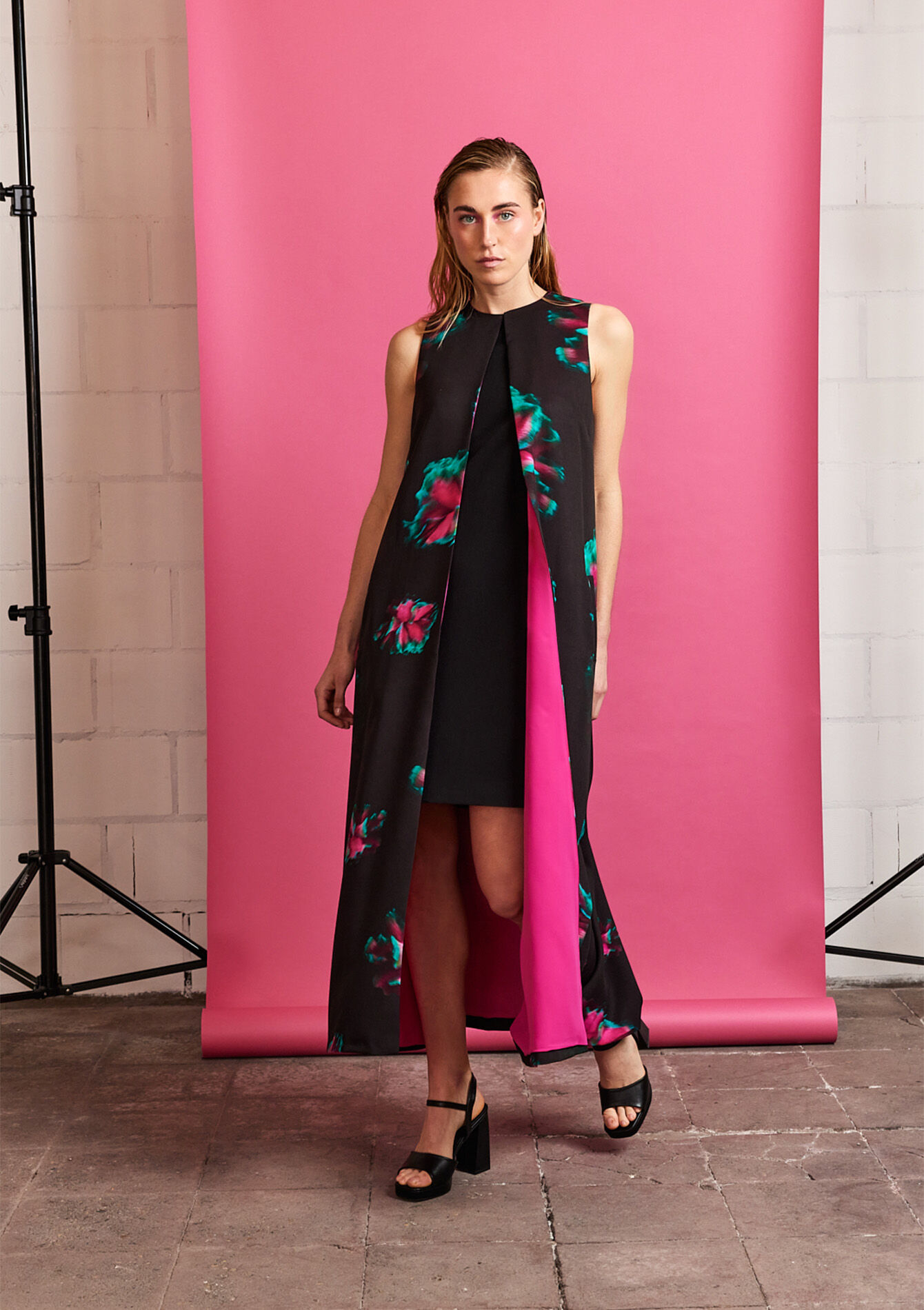 Korte jurk met cape, Korte jurk met cape - BLACK - 08602047_1119