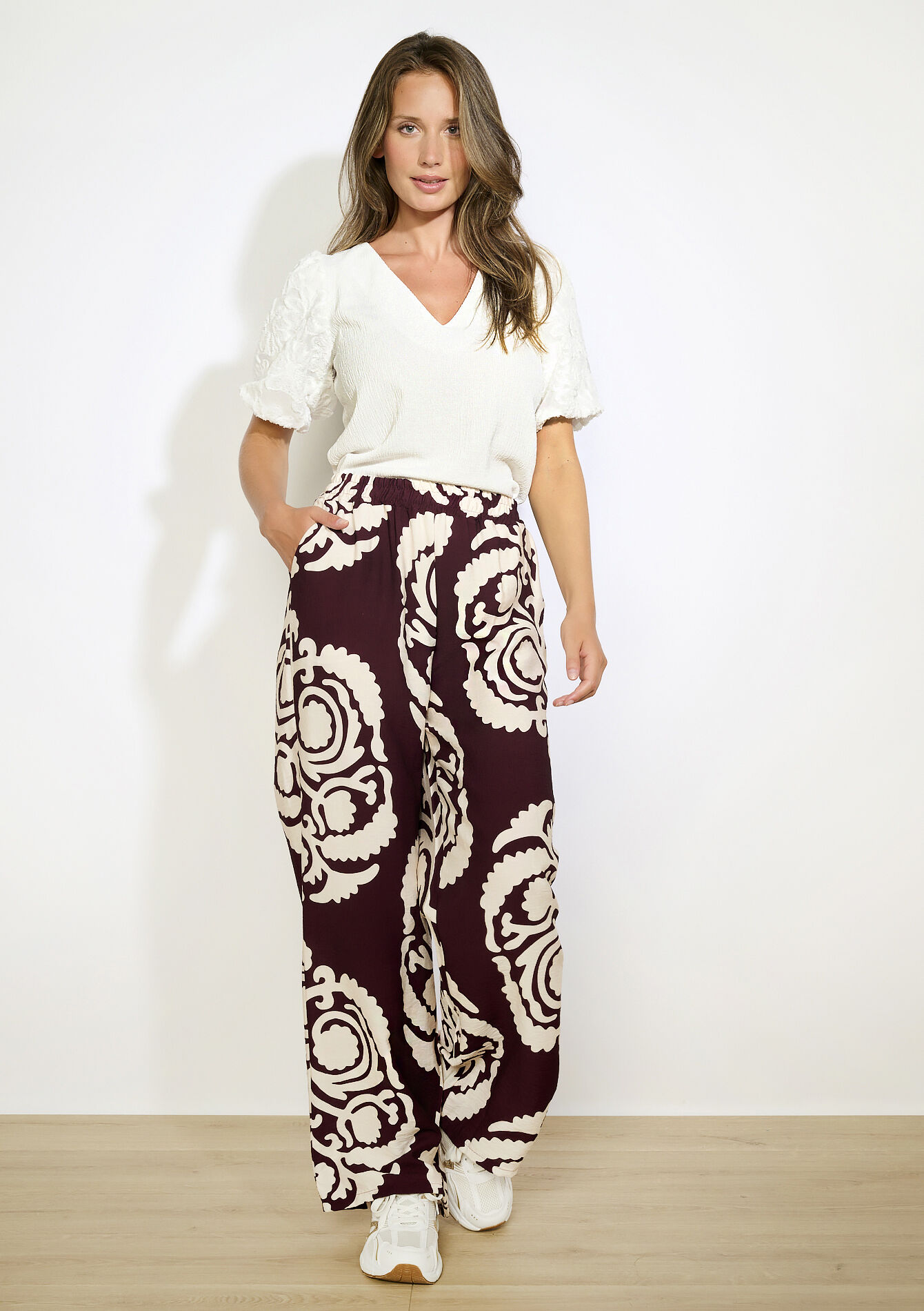 Embroidered textured top - OFFWHITE - 02301910