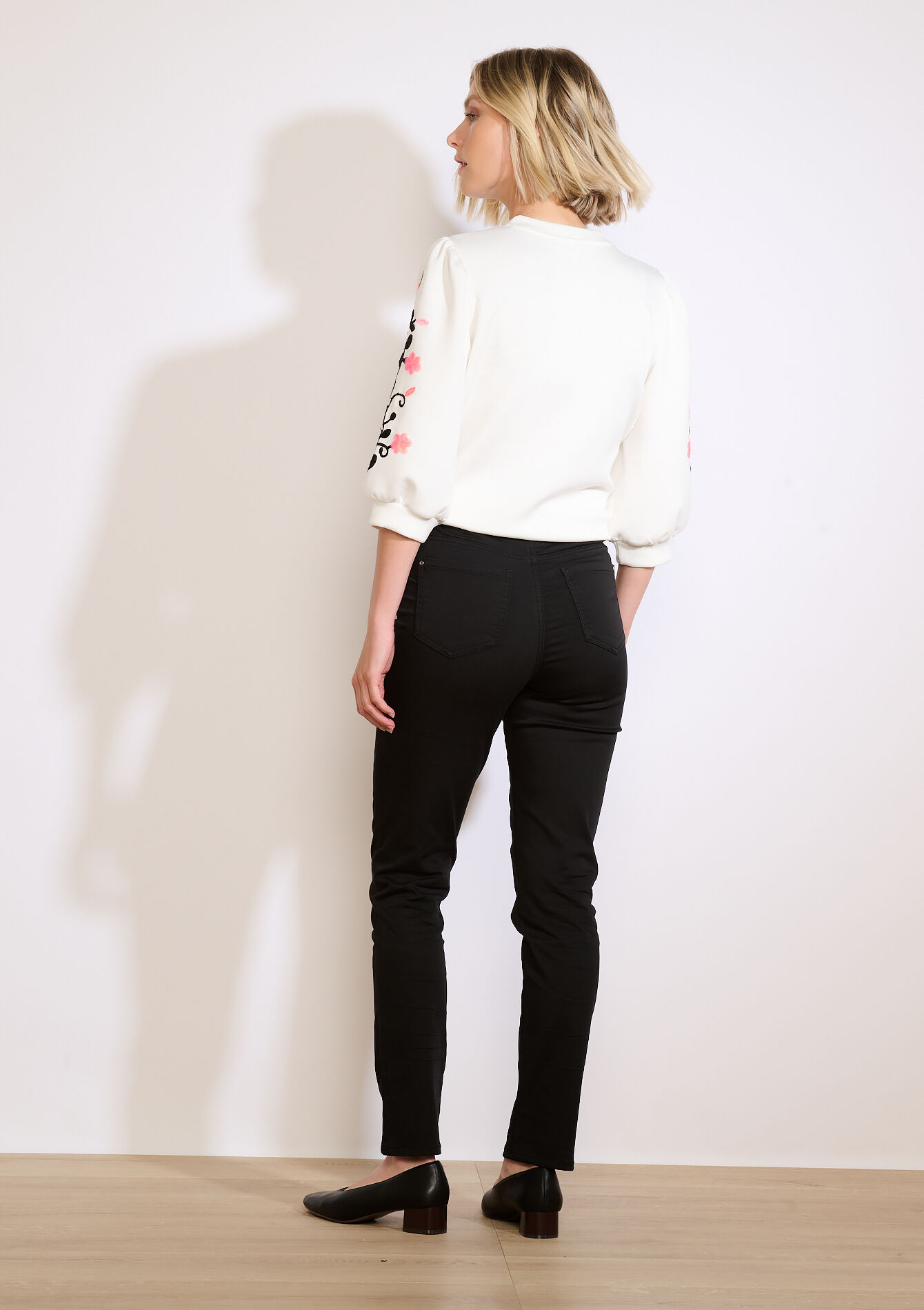High waist slim trousers, High waist slim trousers - BLACK - 06004578_1119