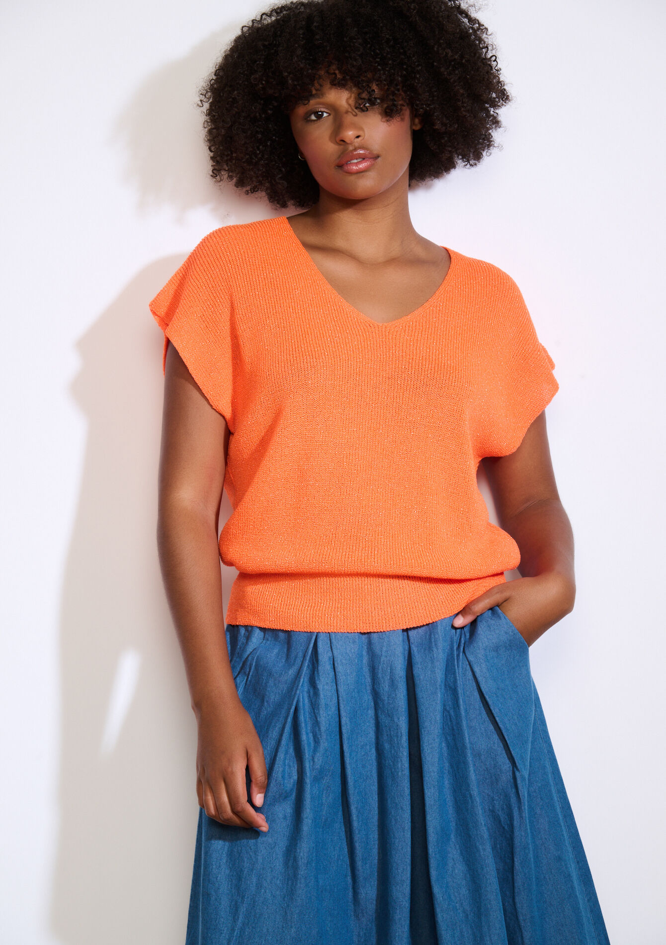 Mouwloze top in fijne knit - FLUO ORANGE - 04006992_1242
